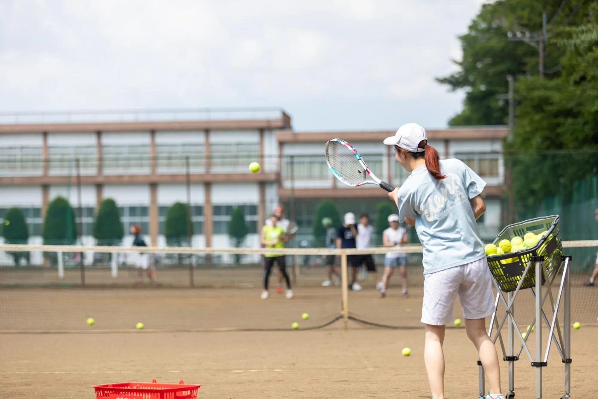 Tennis court in Hanamizuki