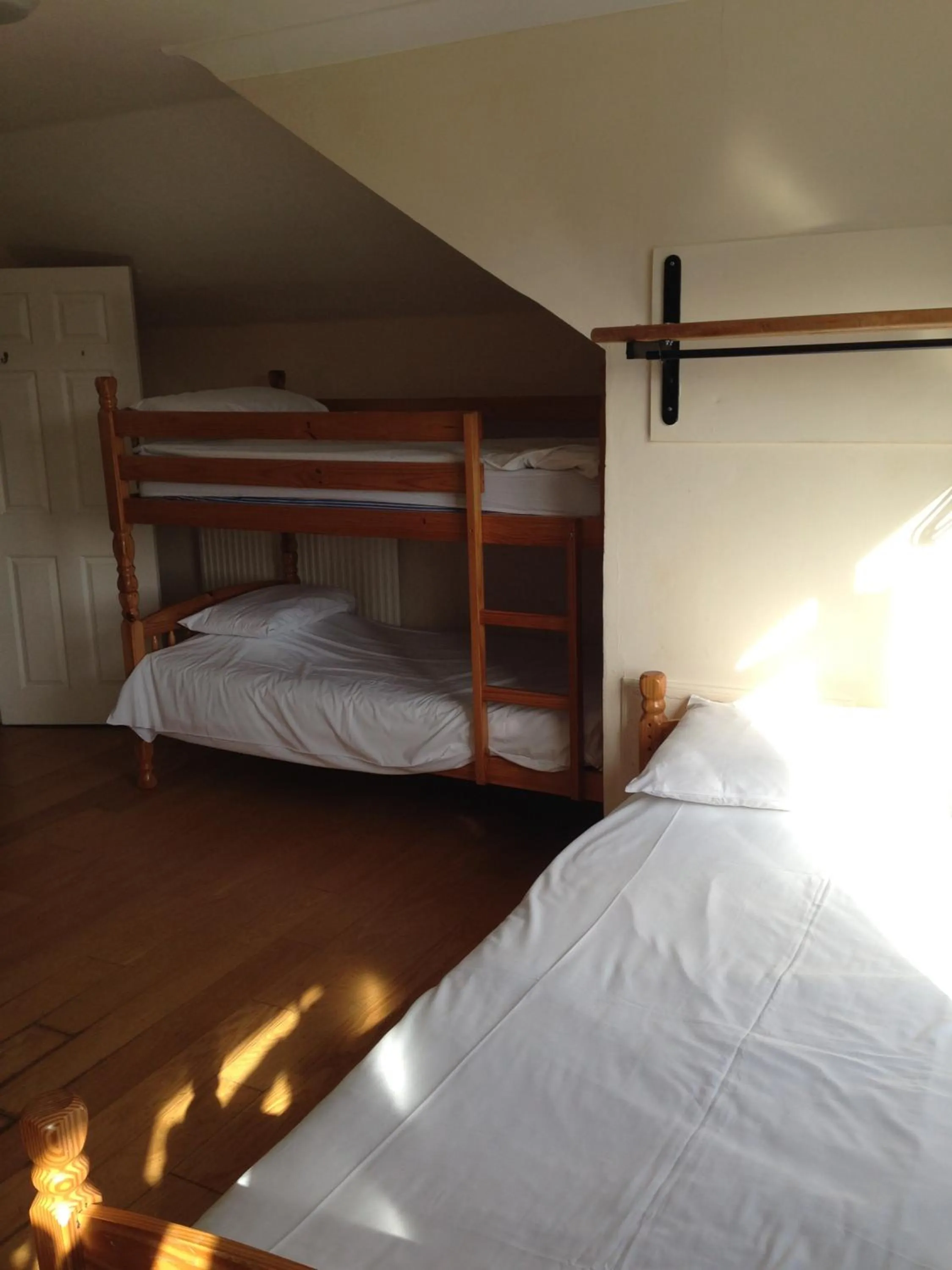 Day, Bed in Berties Lodge