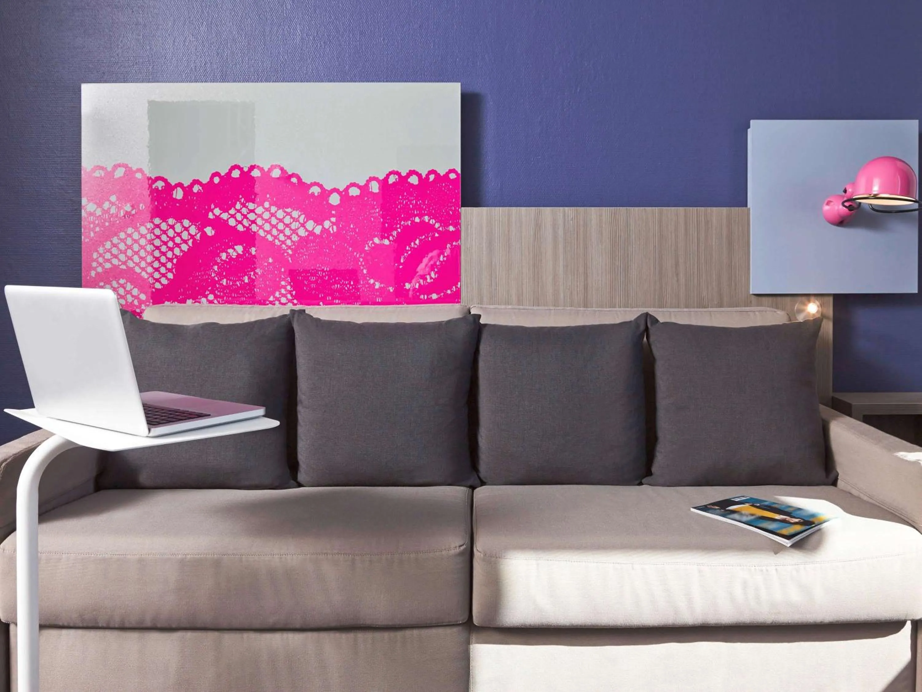 Property building in ibis Styles Arles Palais des Congrès