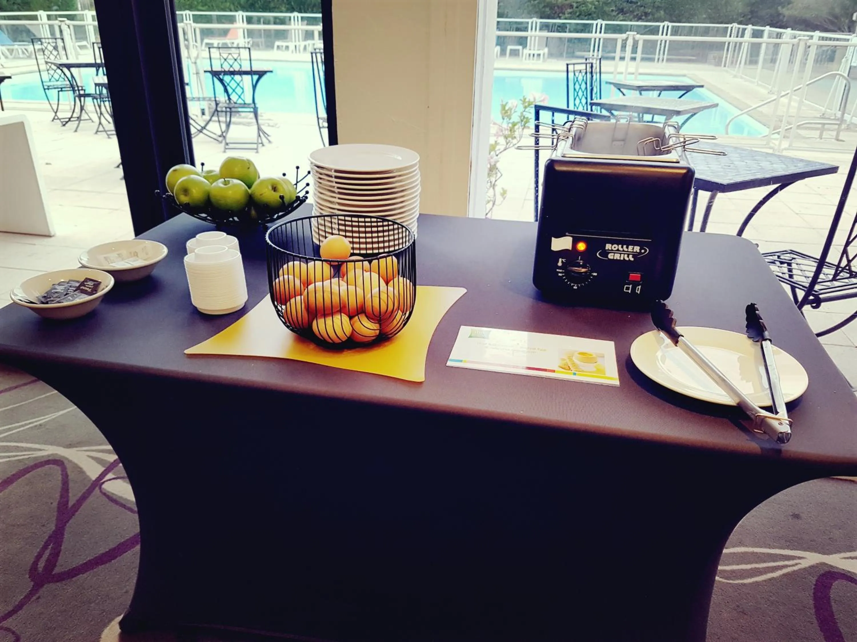 Continental breakfast in ibis Styles Arles Palais des Congrès