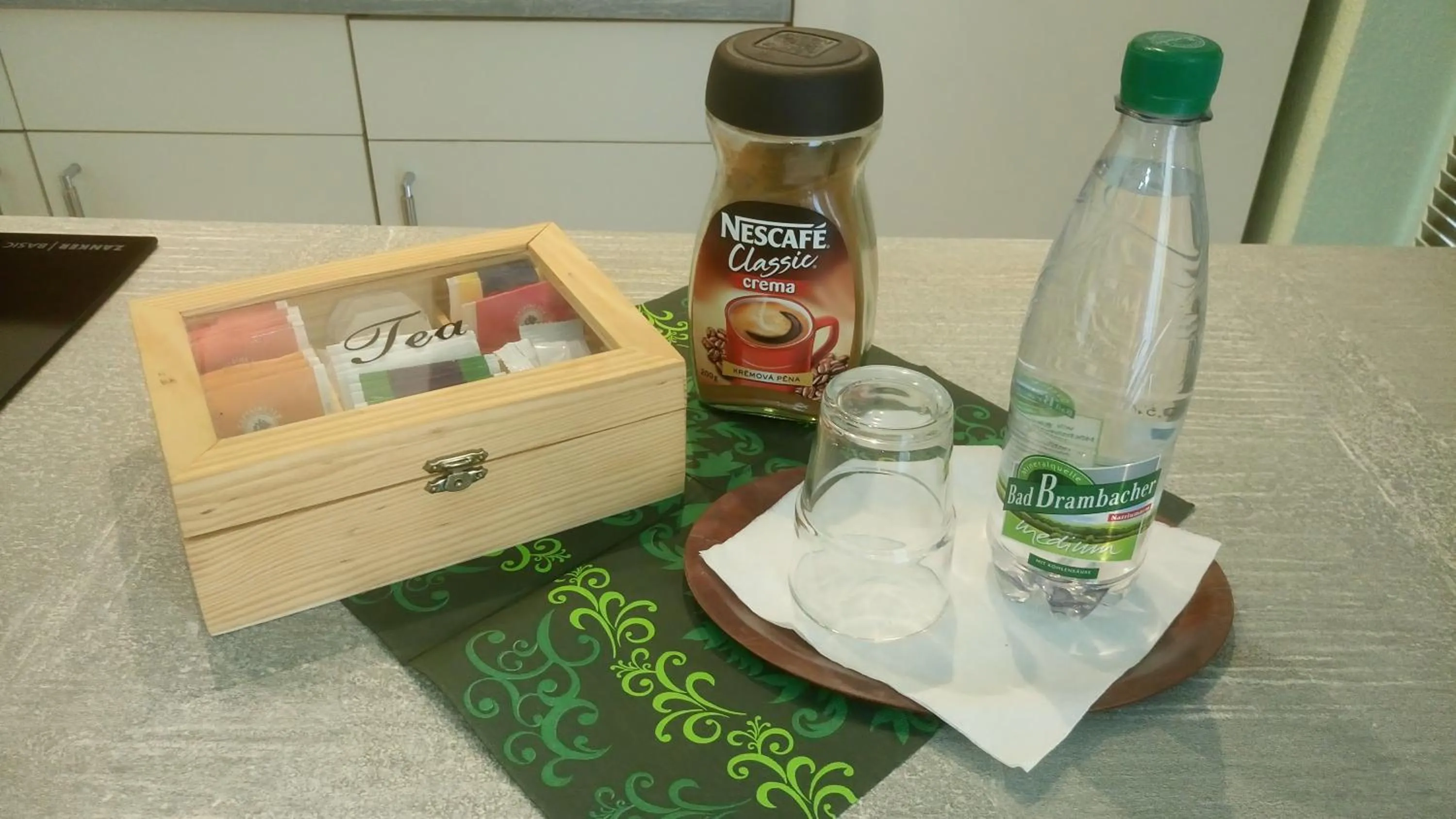 Coffee/tea facilities in ApartmentHotel Vollumen