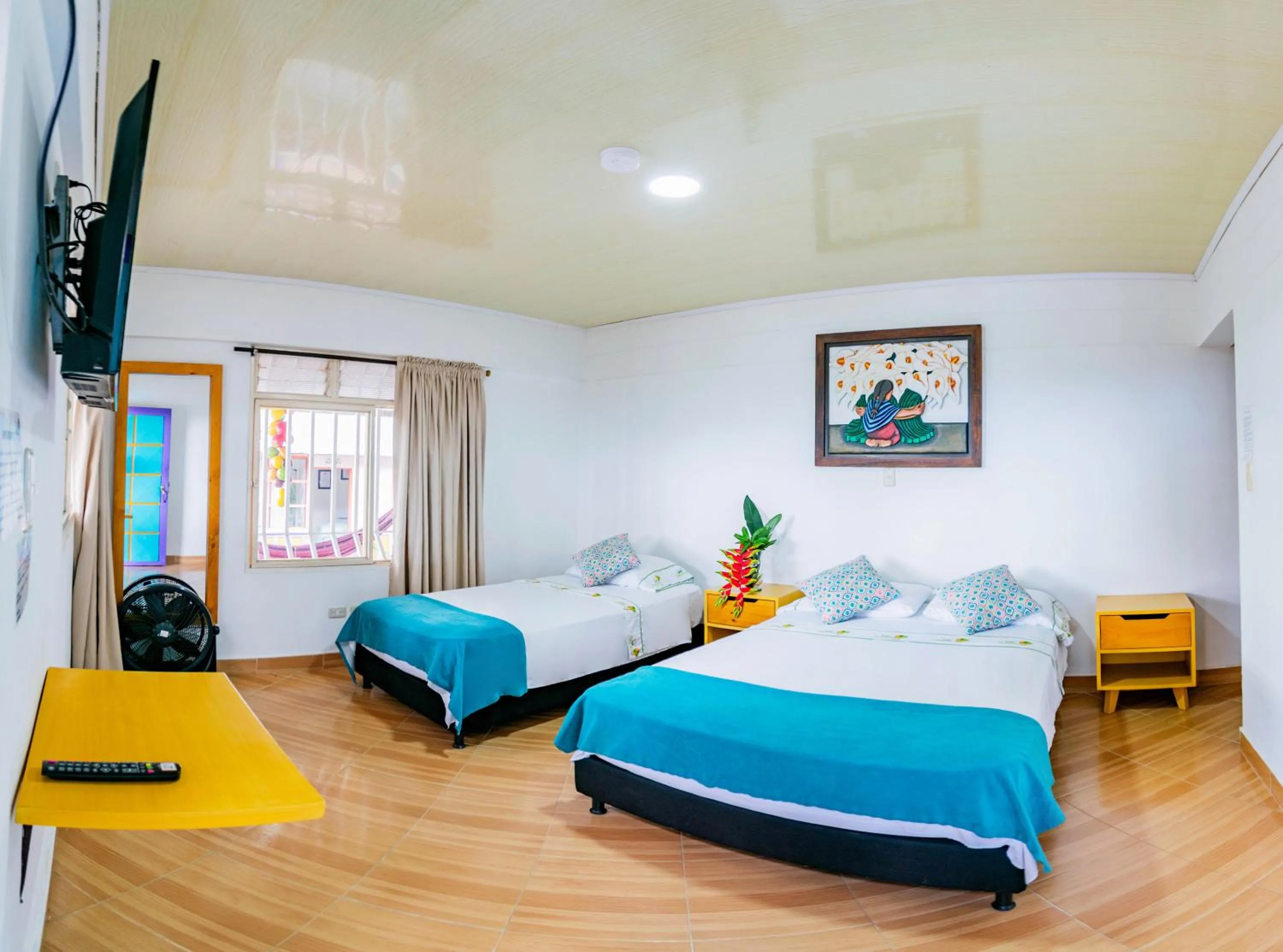 Photo of the whole room, Bed in Eco Hotel las Palmas