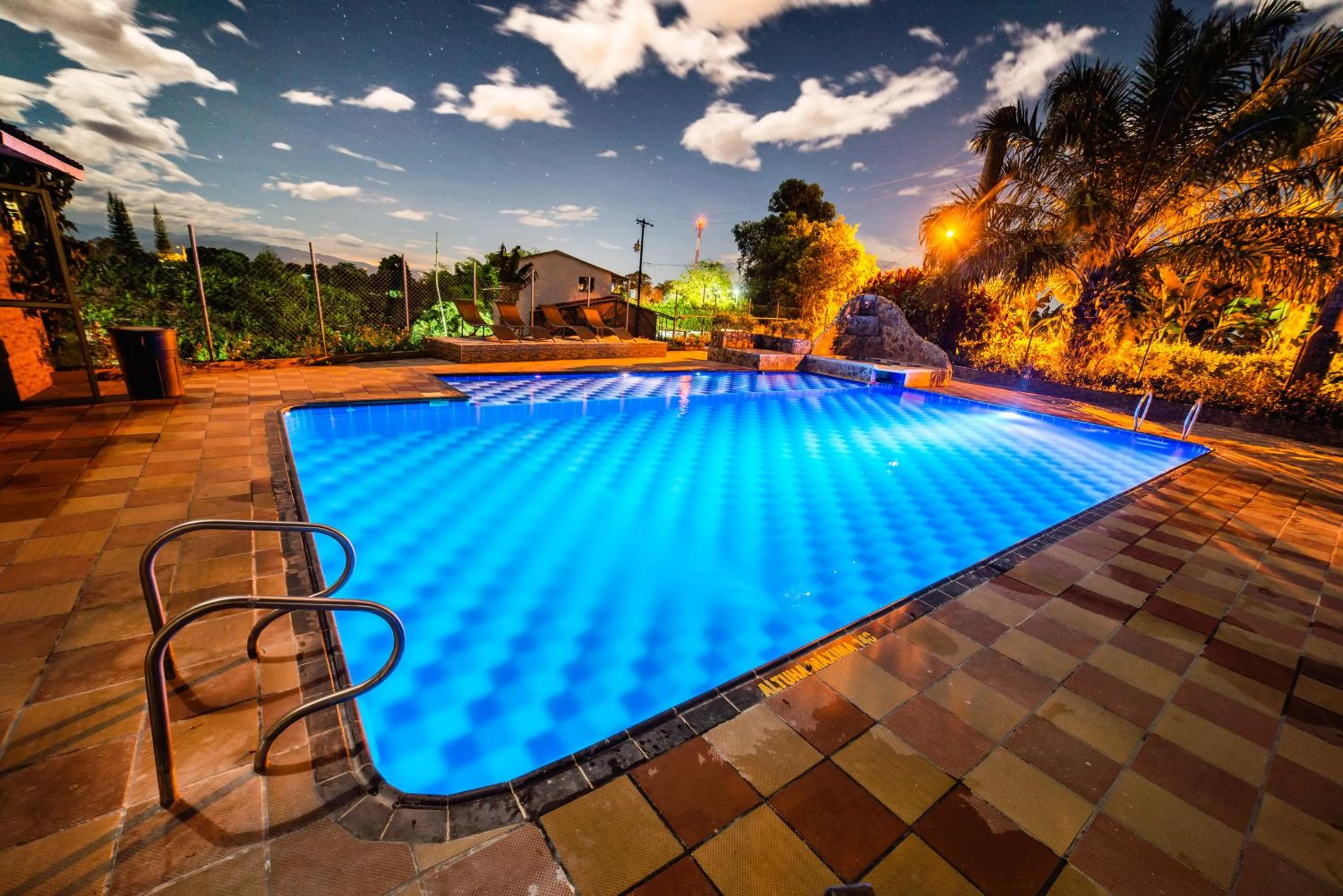 Swimming pool in Eco Hotel las Palmas