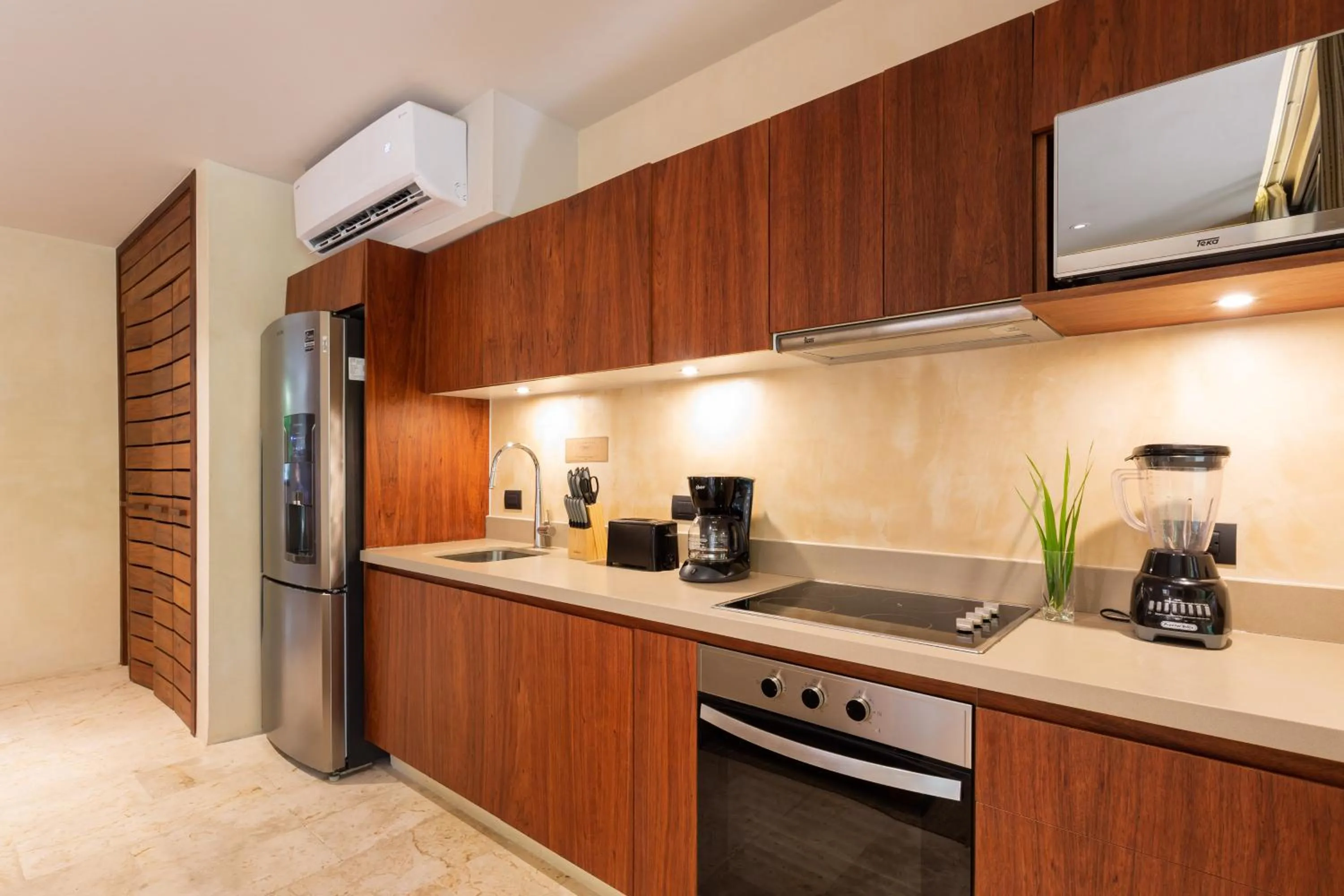 Kitchen or kitchenette in Copal Tulum Hotel