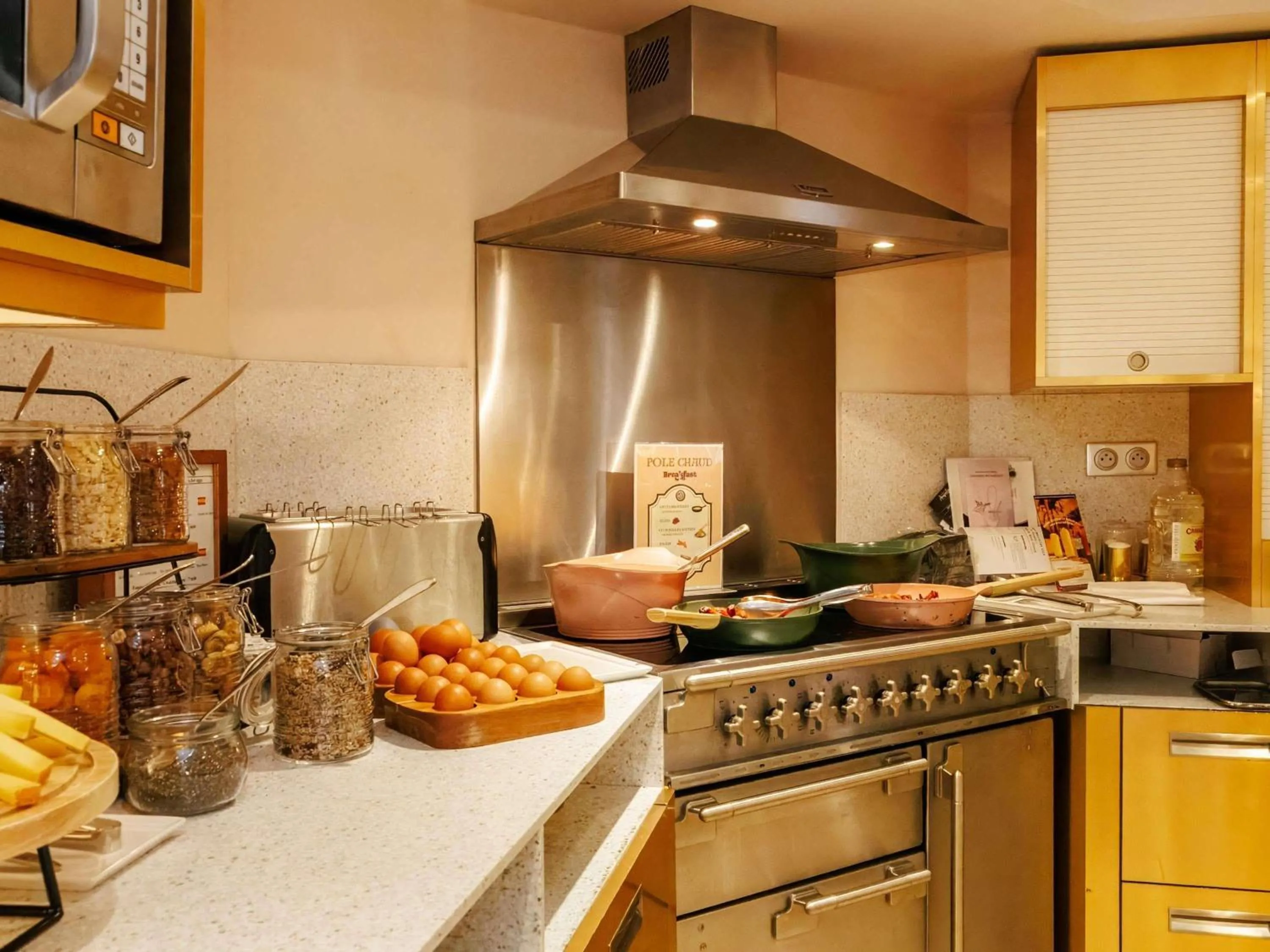 Breakfast in Mercure Rouen Centre Cathédrale