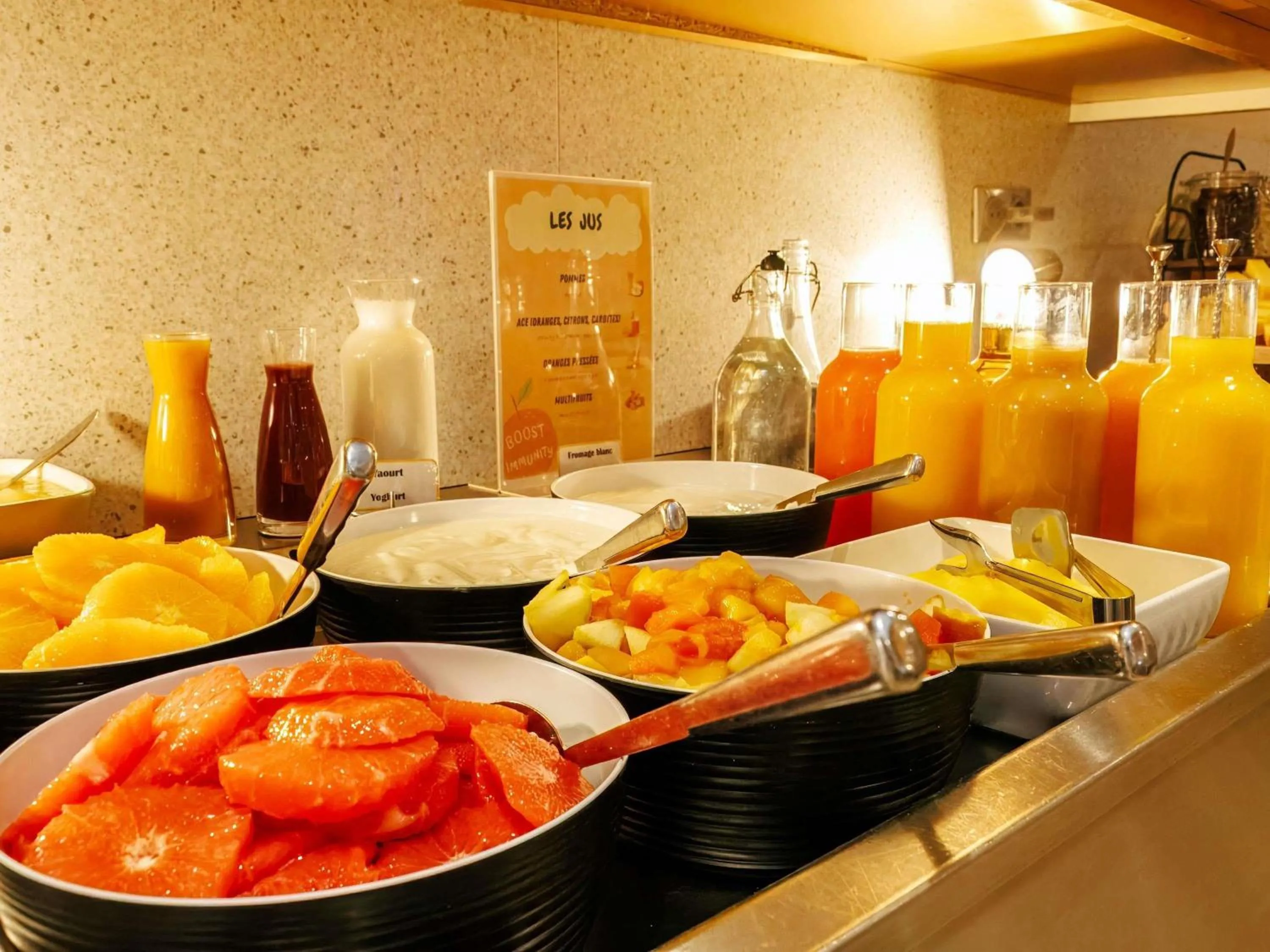 Breakfast in Mercure Rouen Centre Cathédrale