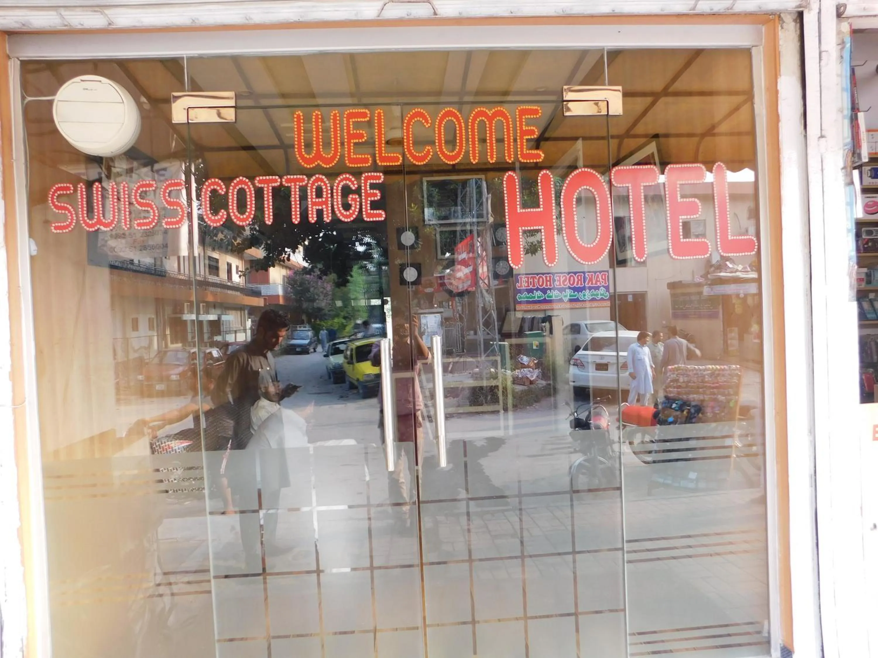 Facade/entrance in Swiss Cottage Hotel