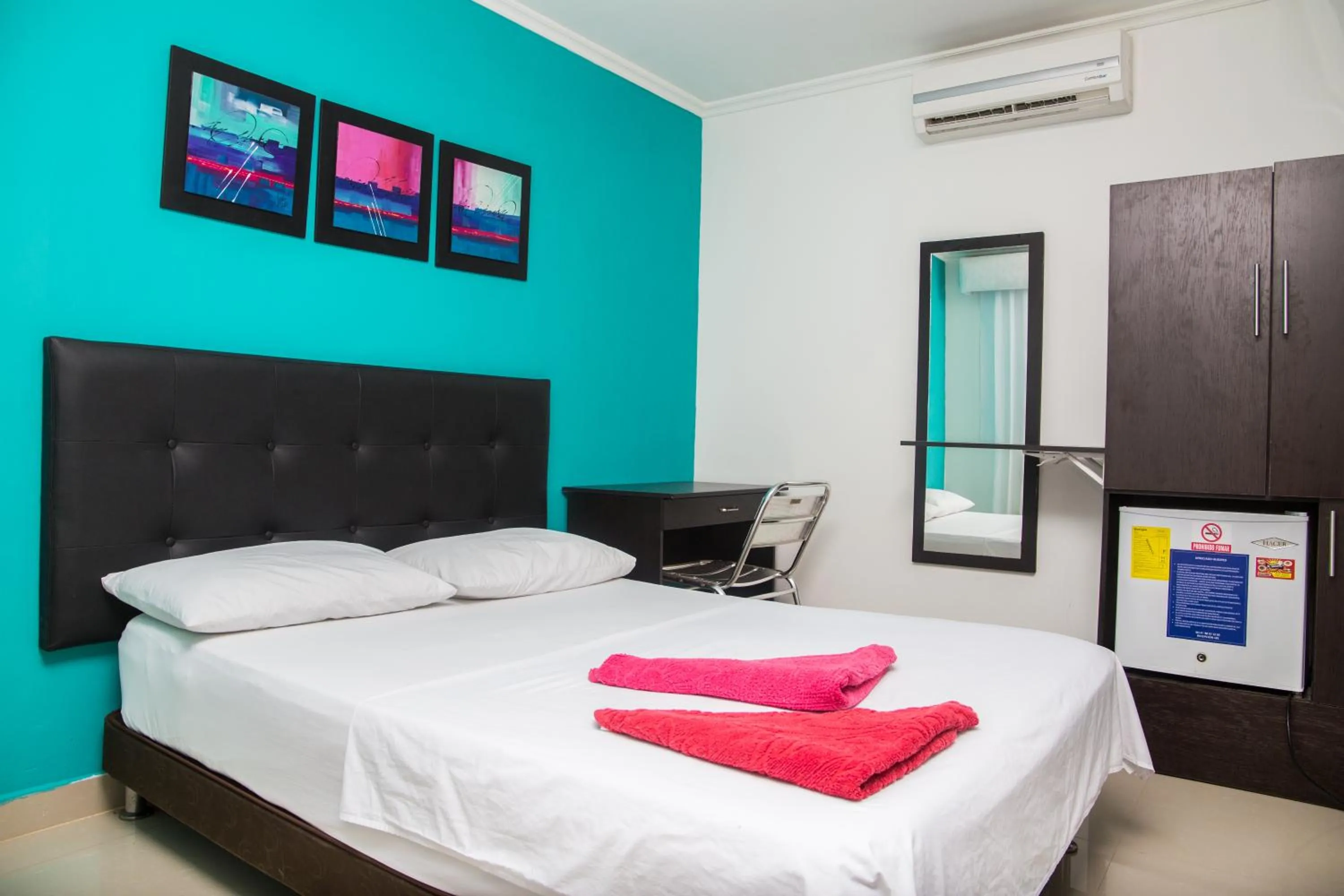 Bed in Hotel Rodadero Real