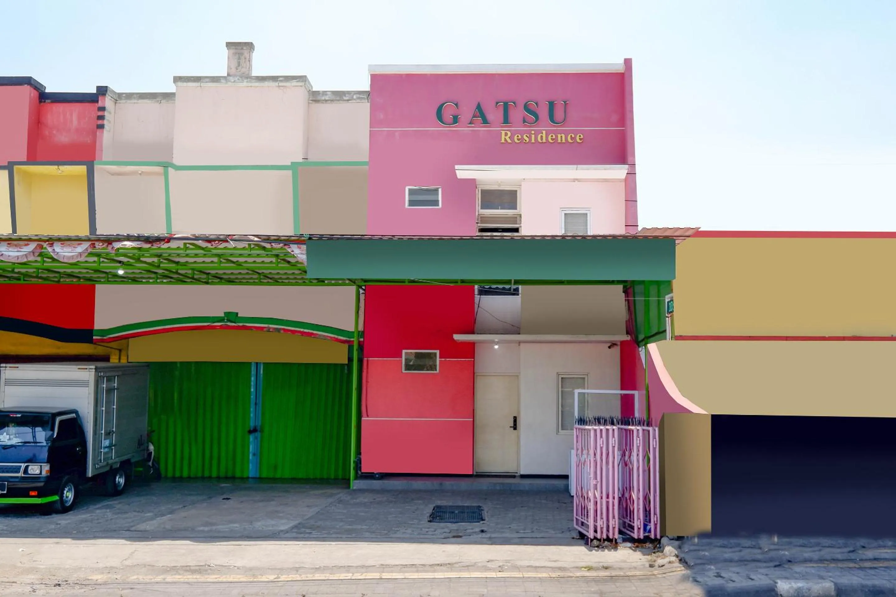 Facade/entrance, Property Building in OYO 1815 Gatsu Residence