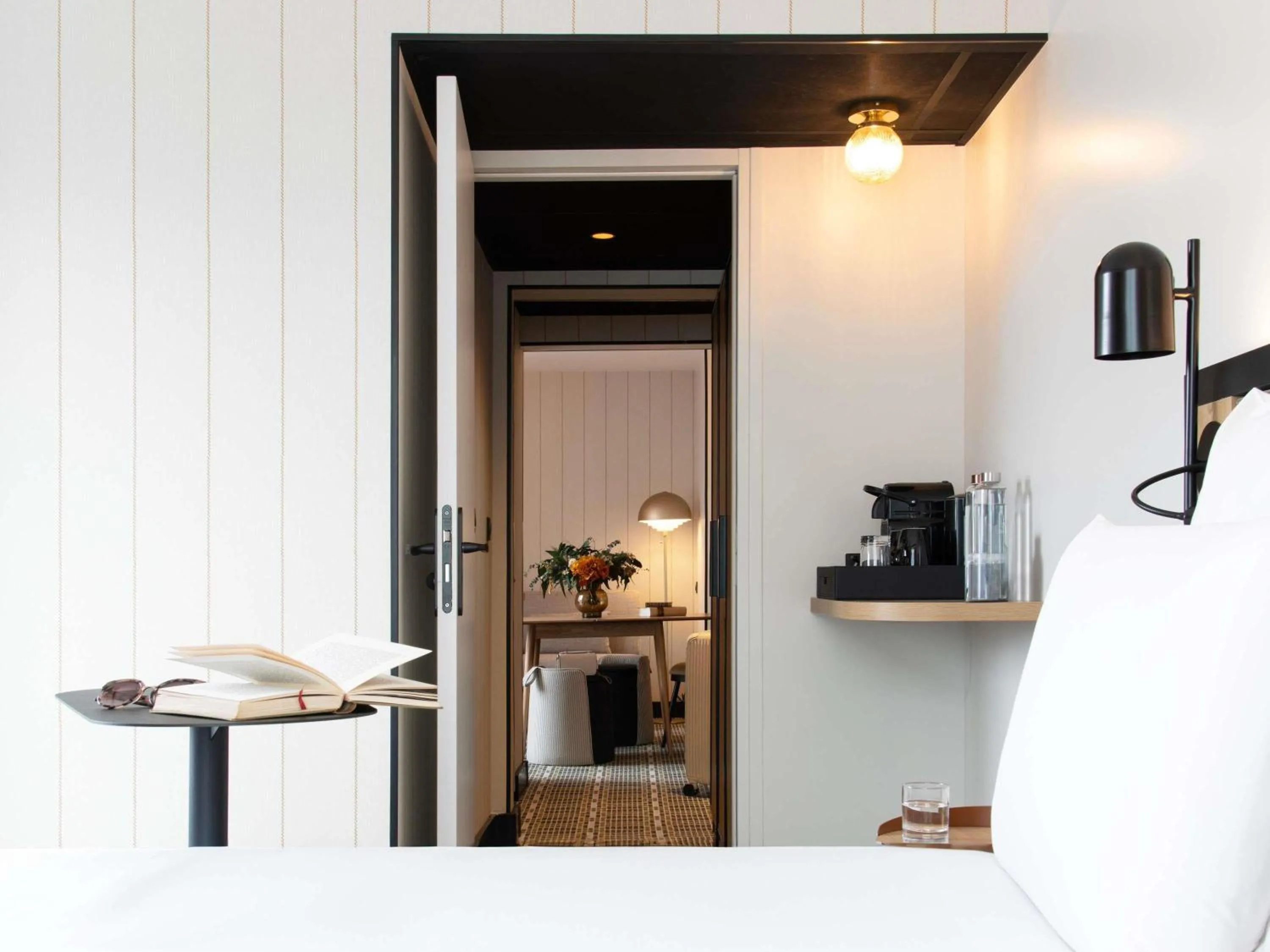 Bedroom in Mercure Paris Bercy Bibliothèque