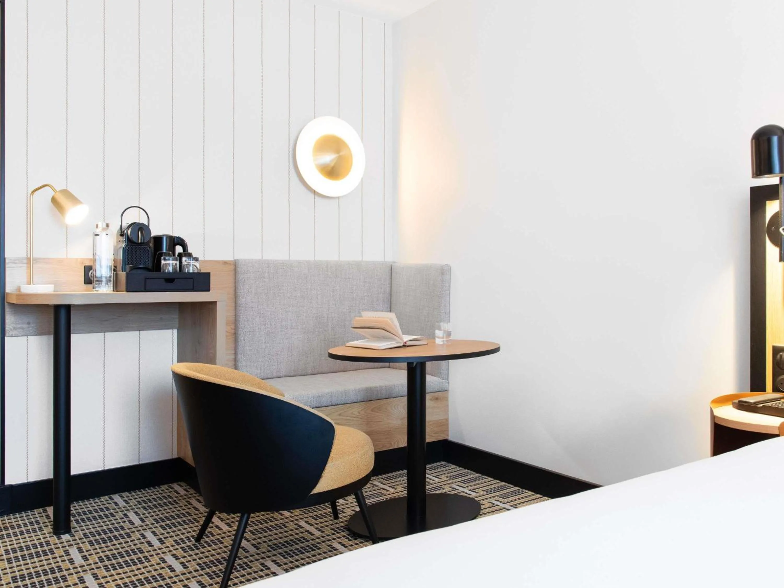 Bedroom, Bed in Mercure Paris Bercy Bibliothèque