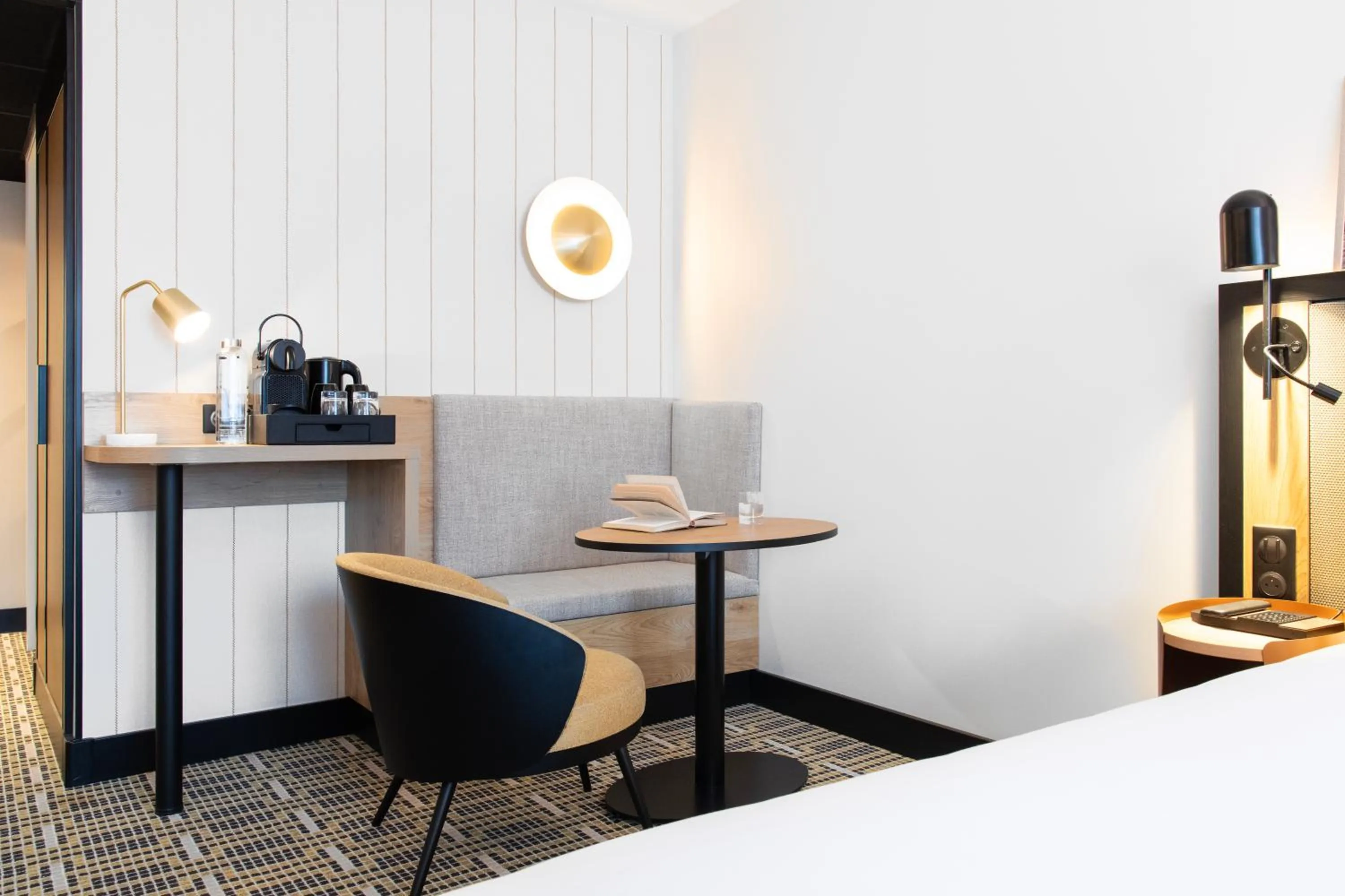 Bedroom, Bed in Mercure Paris Bercy Bibliothèque