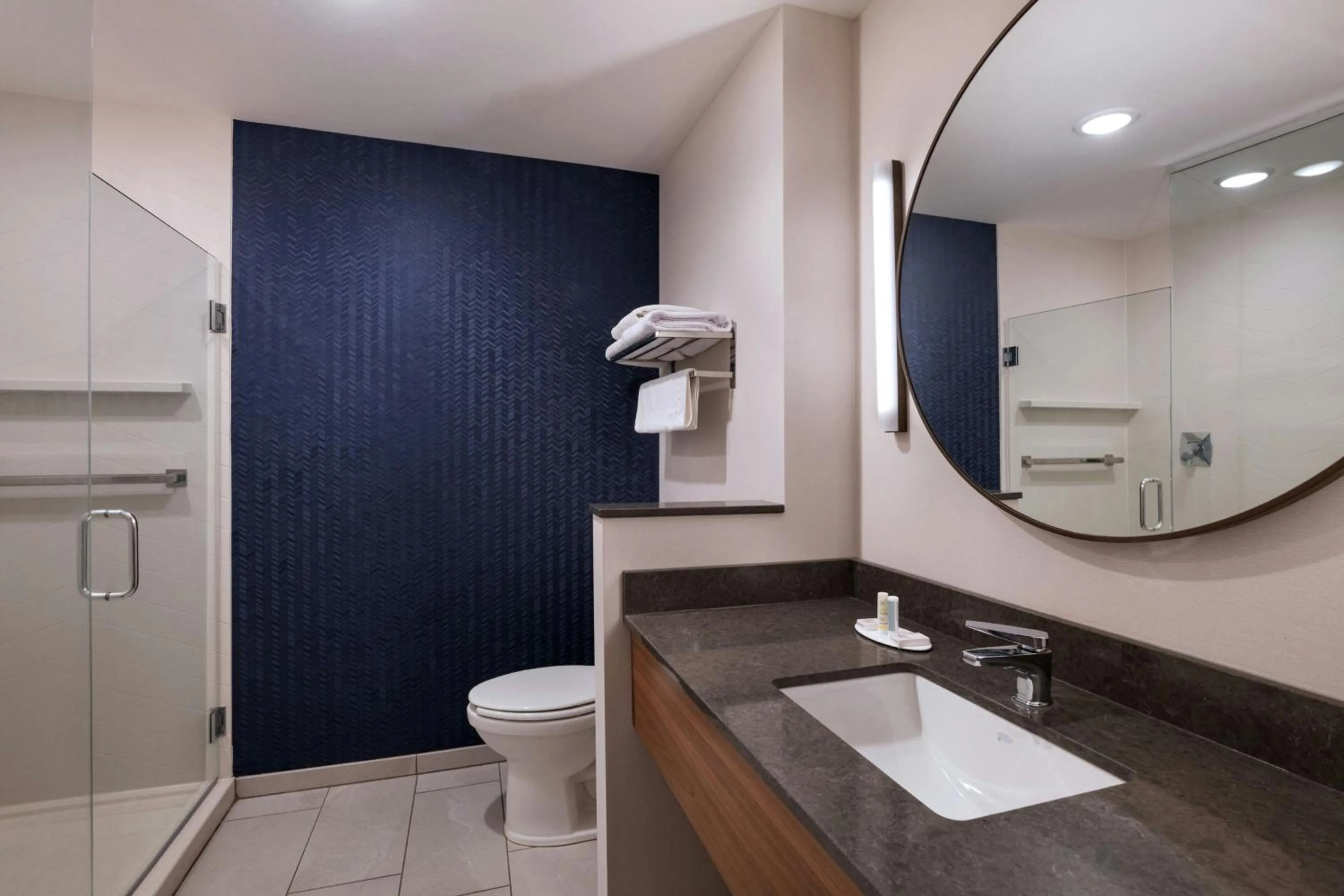 Bathroom in Fairfield Inn & Suites Lincoln Crete