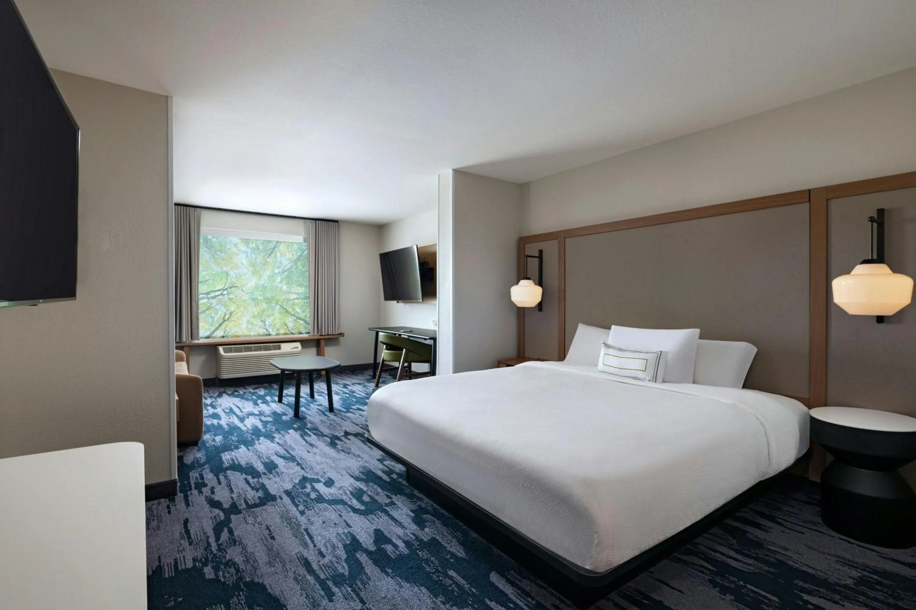 Bedroom, Bed in Fairfield Inn & Suites Lincoln Crete