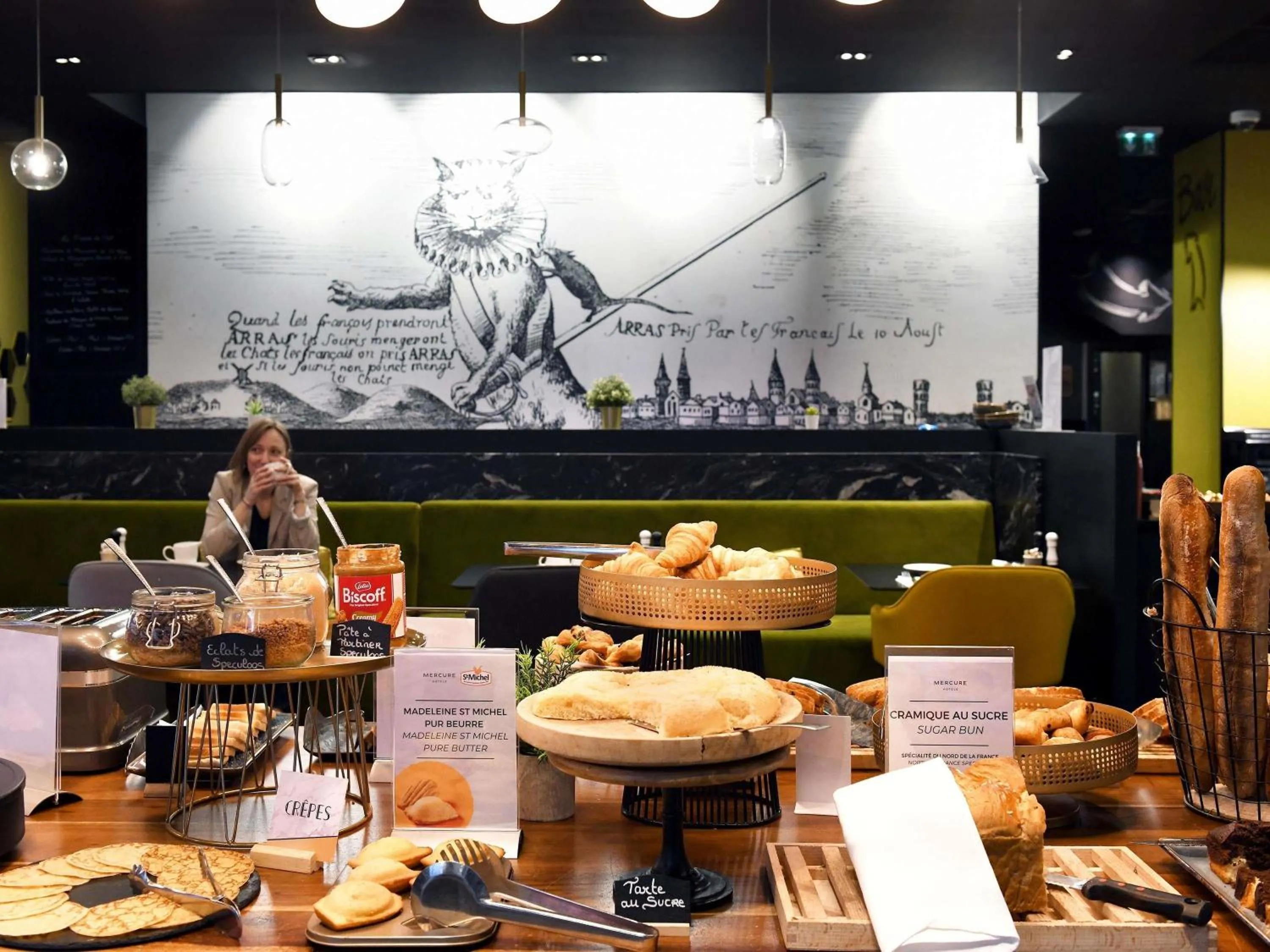 Breakfast in Mercure Arras Centre Gare