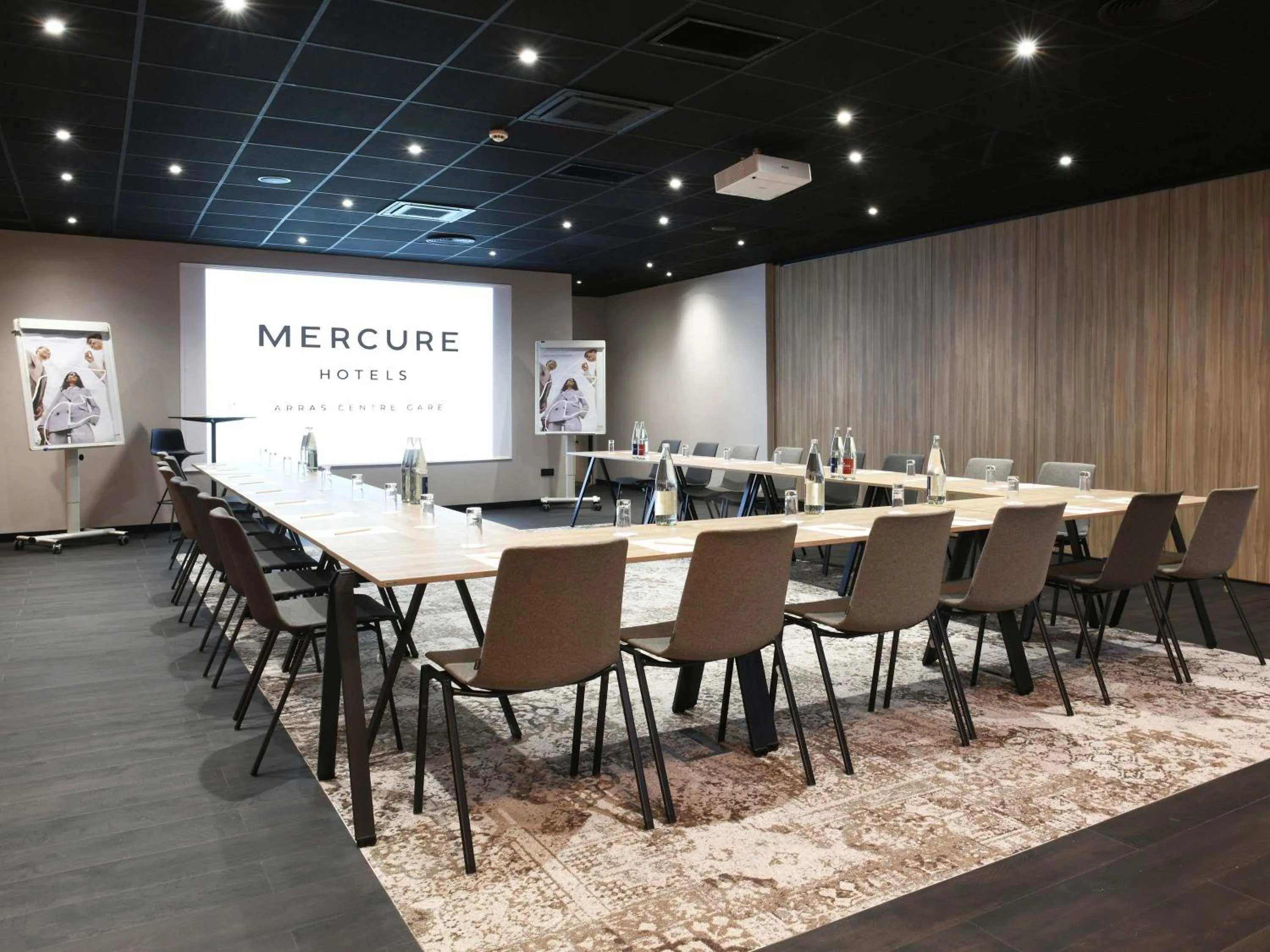 Meeting/conference room in Mercure Arras Centre Gare