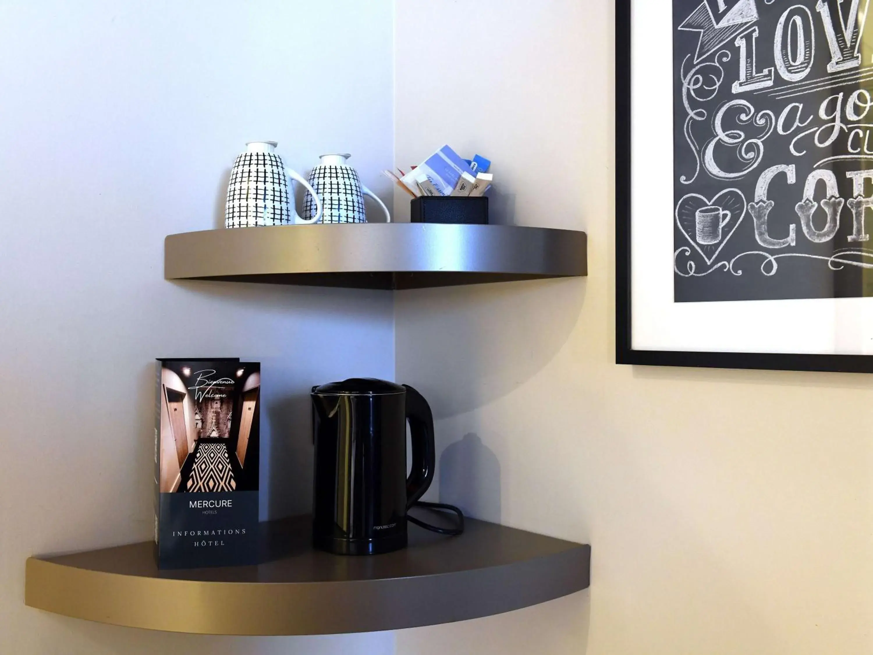 Standard Twin Room in Mercure Arras Centre Gare Standard Twin Room in Mercure Arras Centre Gare