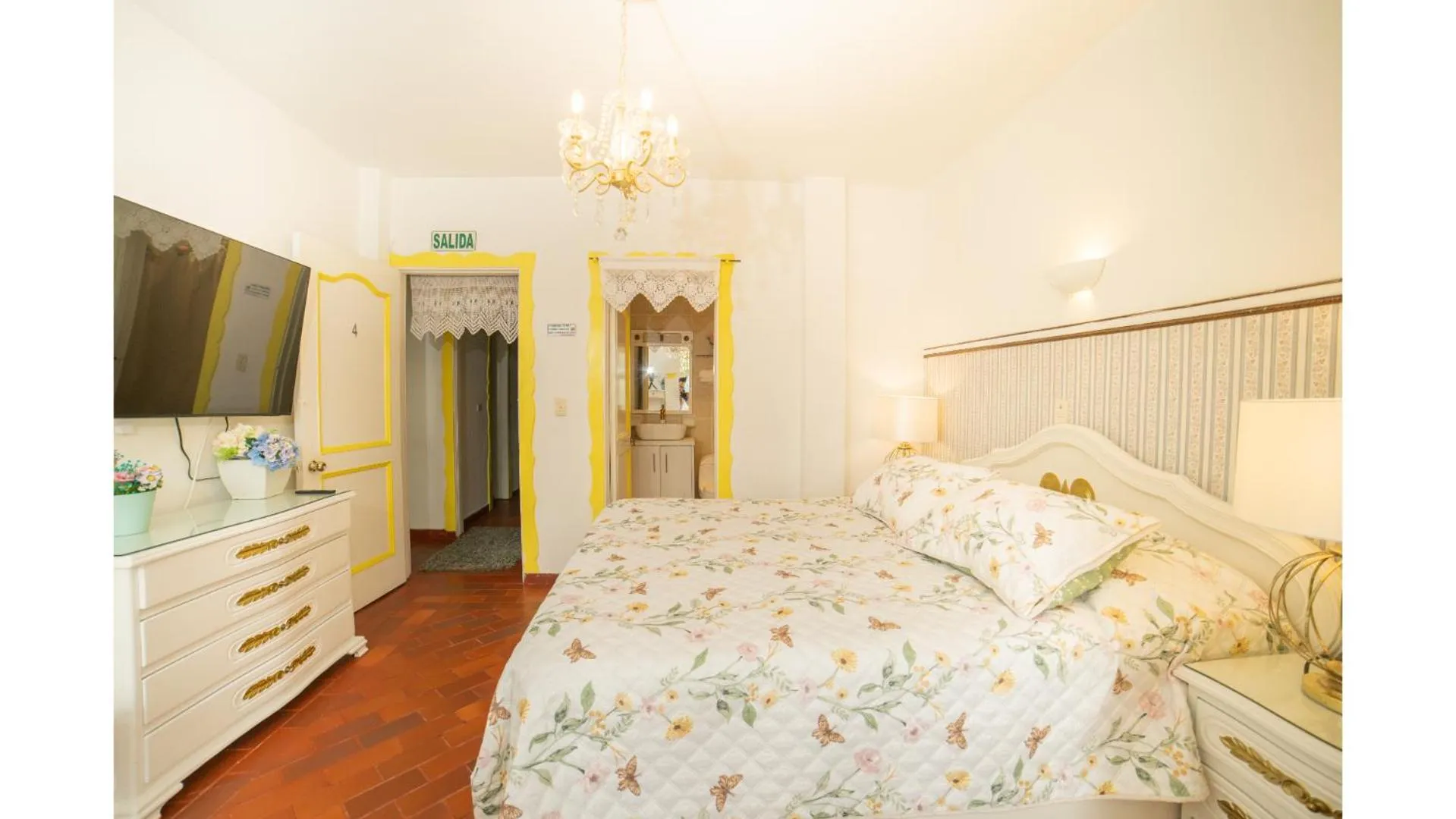 Bed in Posada del Angel