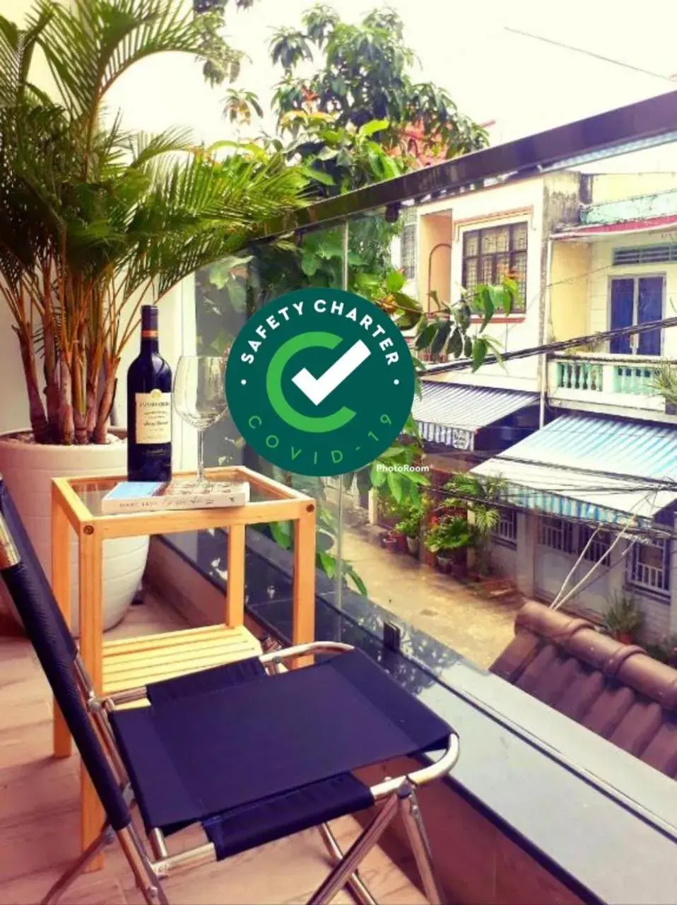 Bunk Bed in Mixed Dormitory Room with Balcony in Adora Central Park Hostel Bunk Bed in Mixed Dormitory Room with Balcony in Adora Central Park Hostel