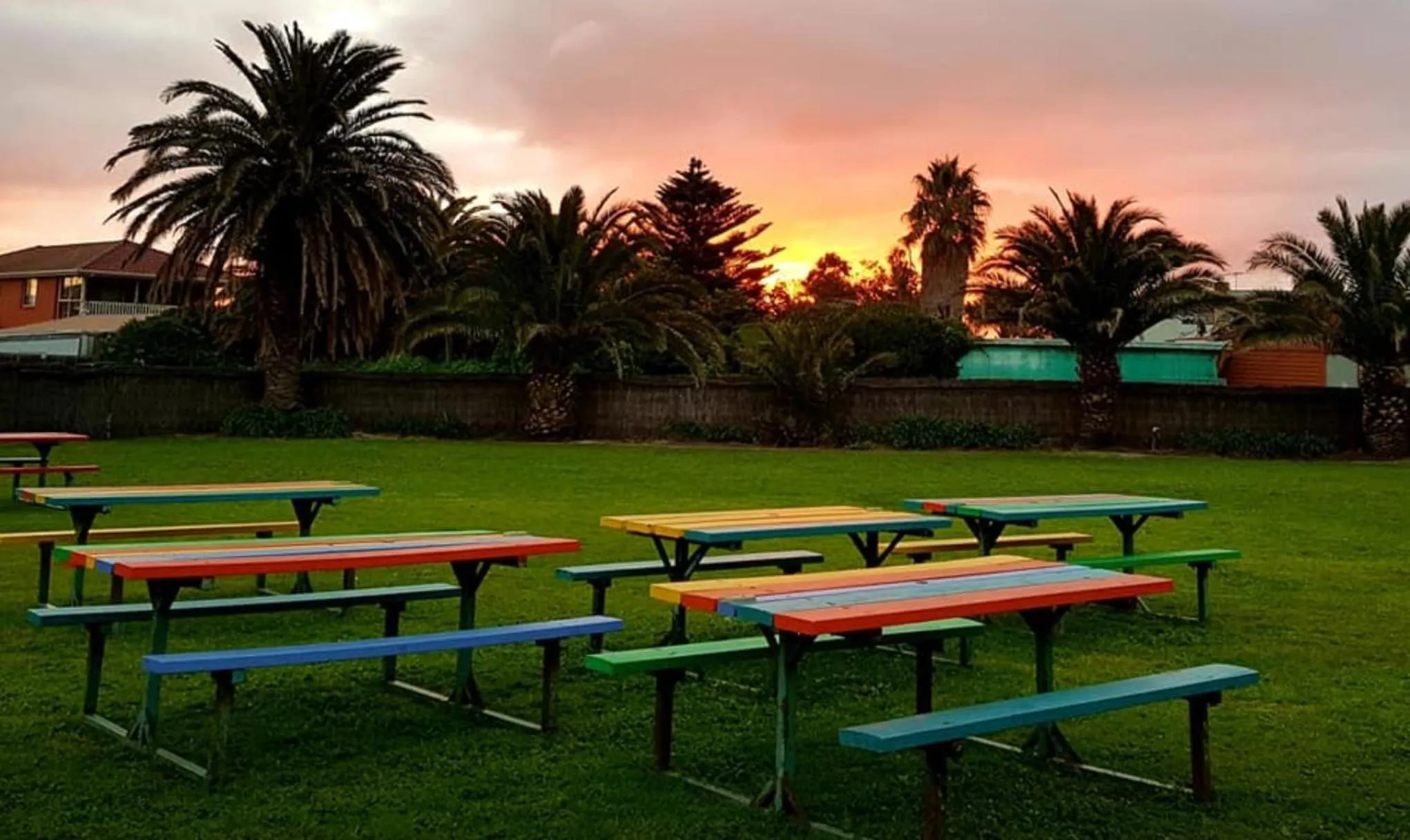 Restaurant/places to eat in We Love the Bay short stays private suite 1 to 4 days