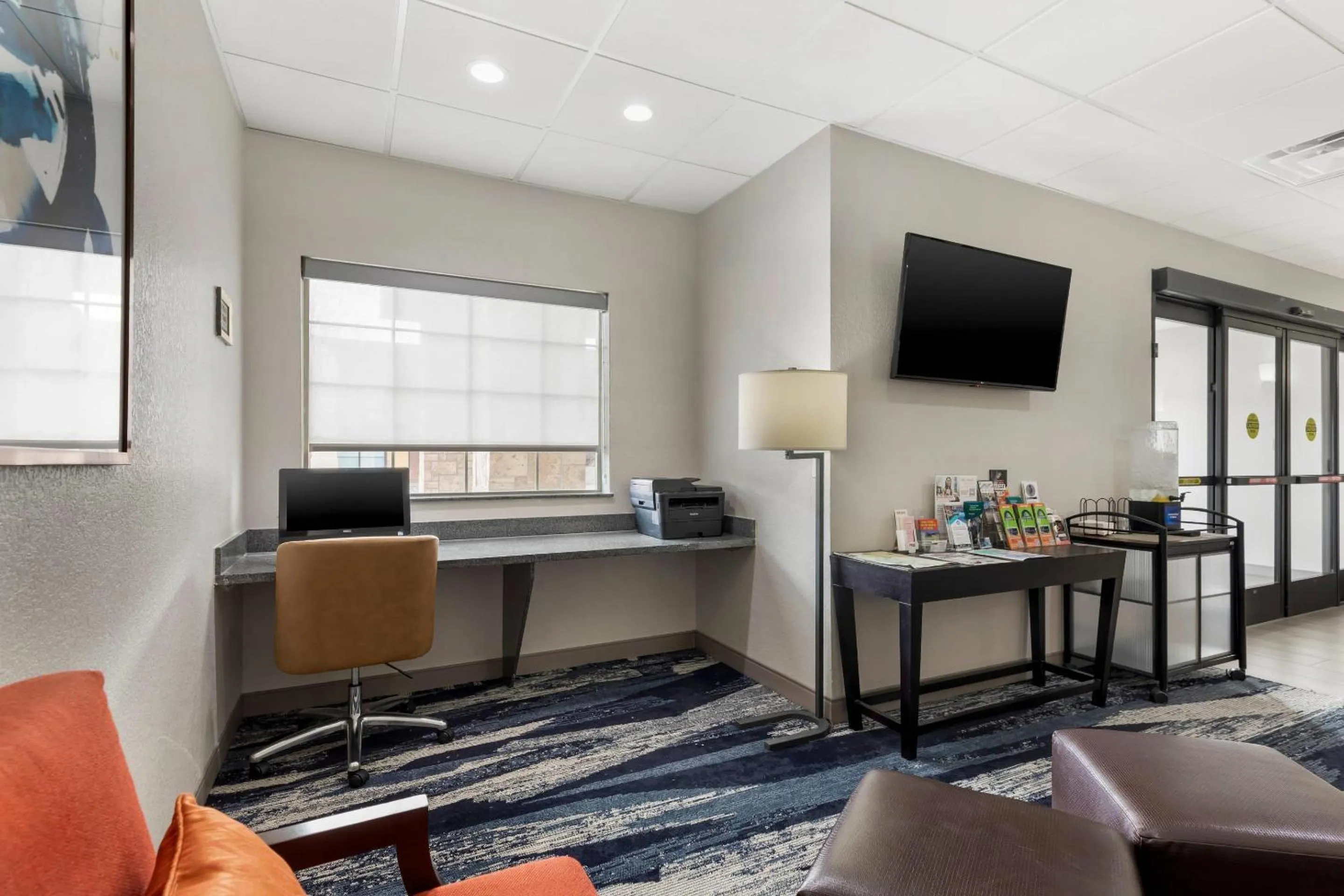 Business facilities in Comfort Inn Ballard-Roosevelt