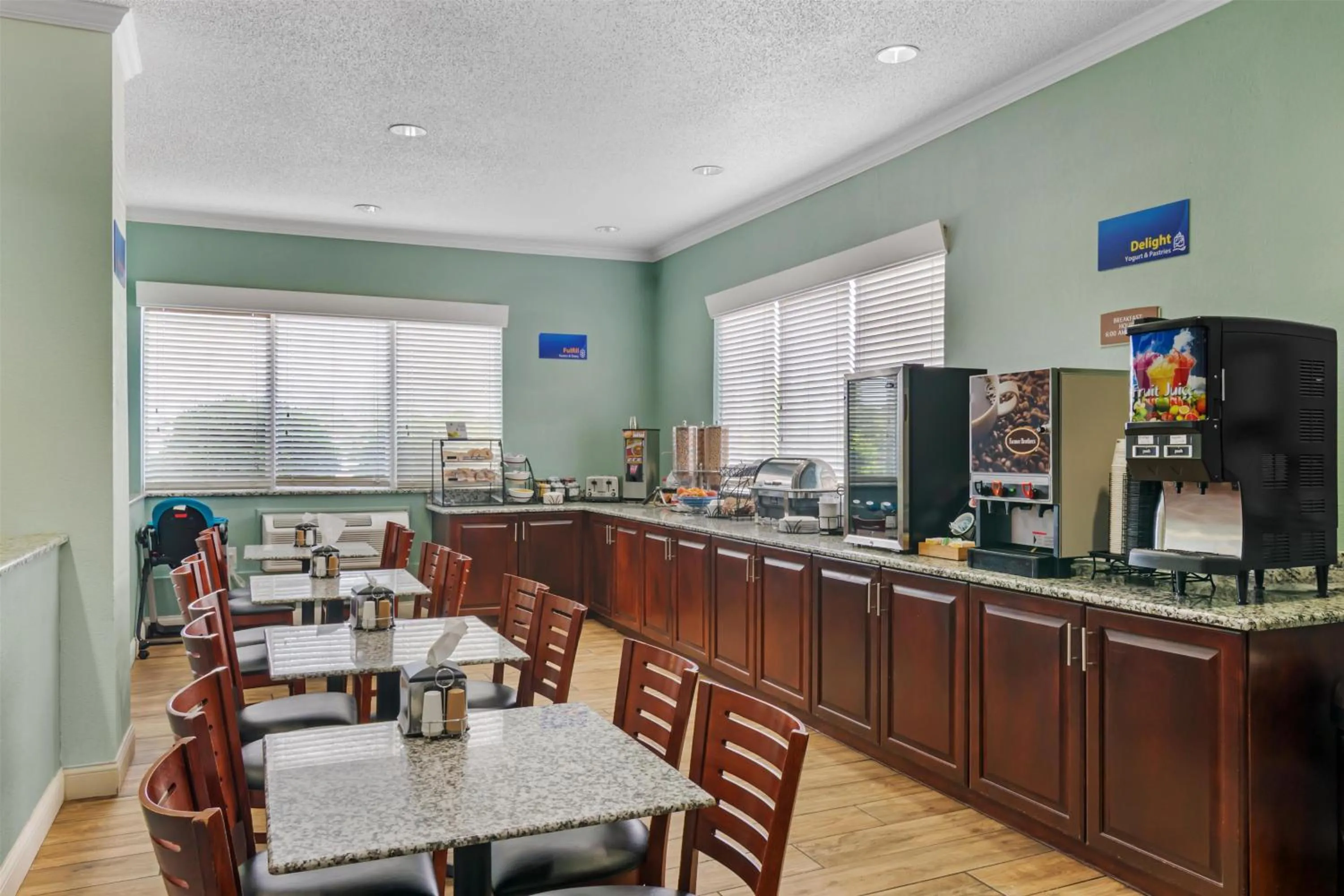 Breakfast in Best Western Teal Lake Inn