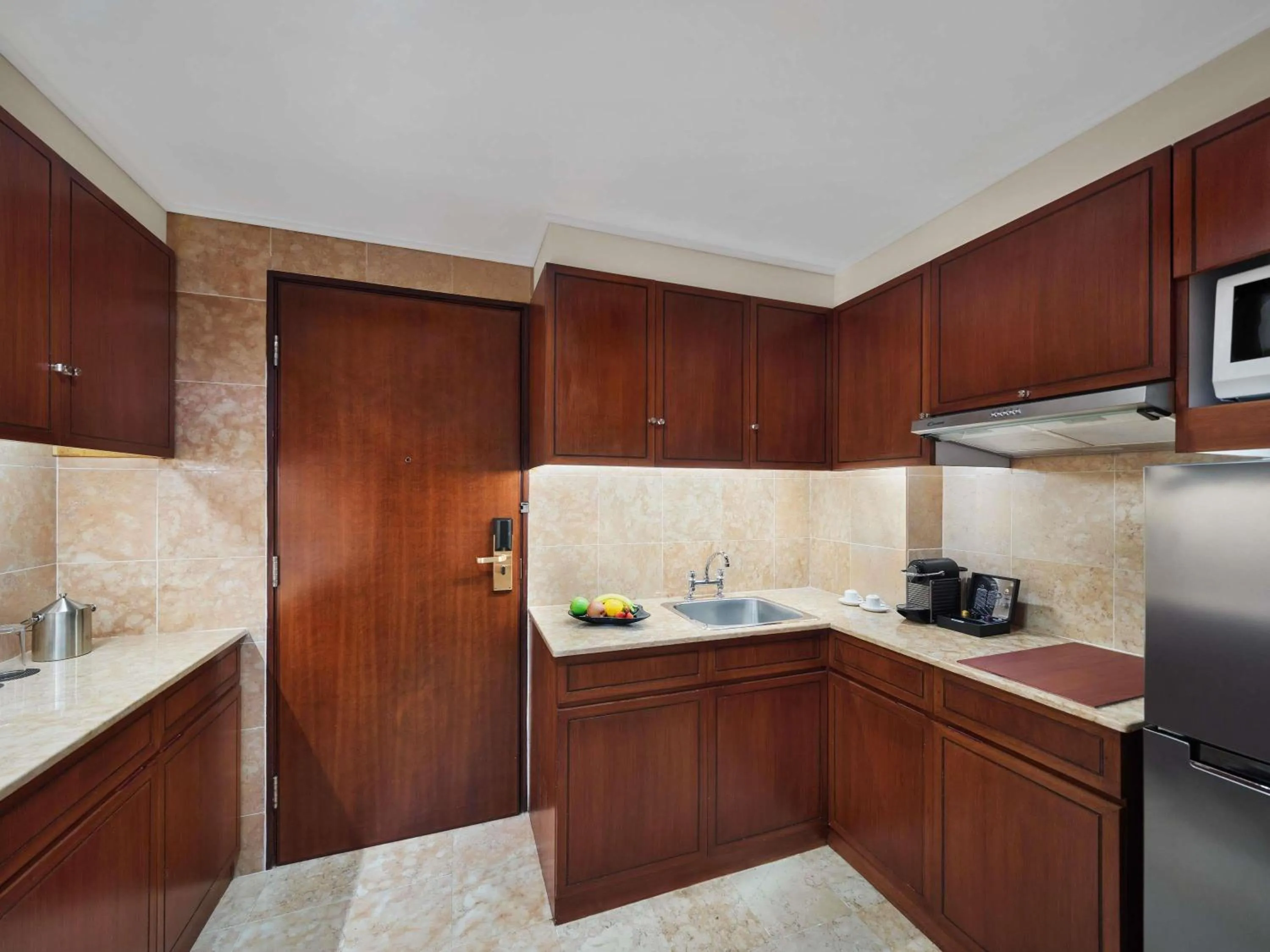 Bedroom in Novotel Century Hong Kong