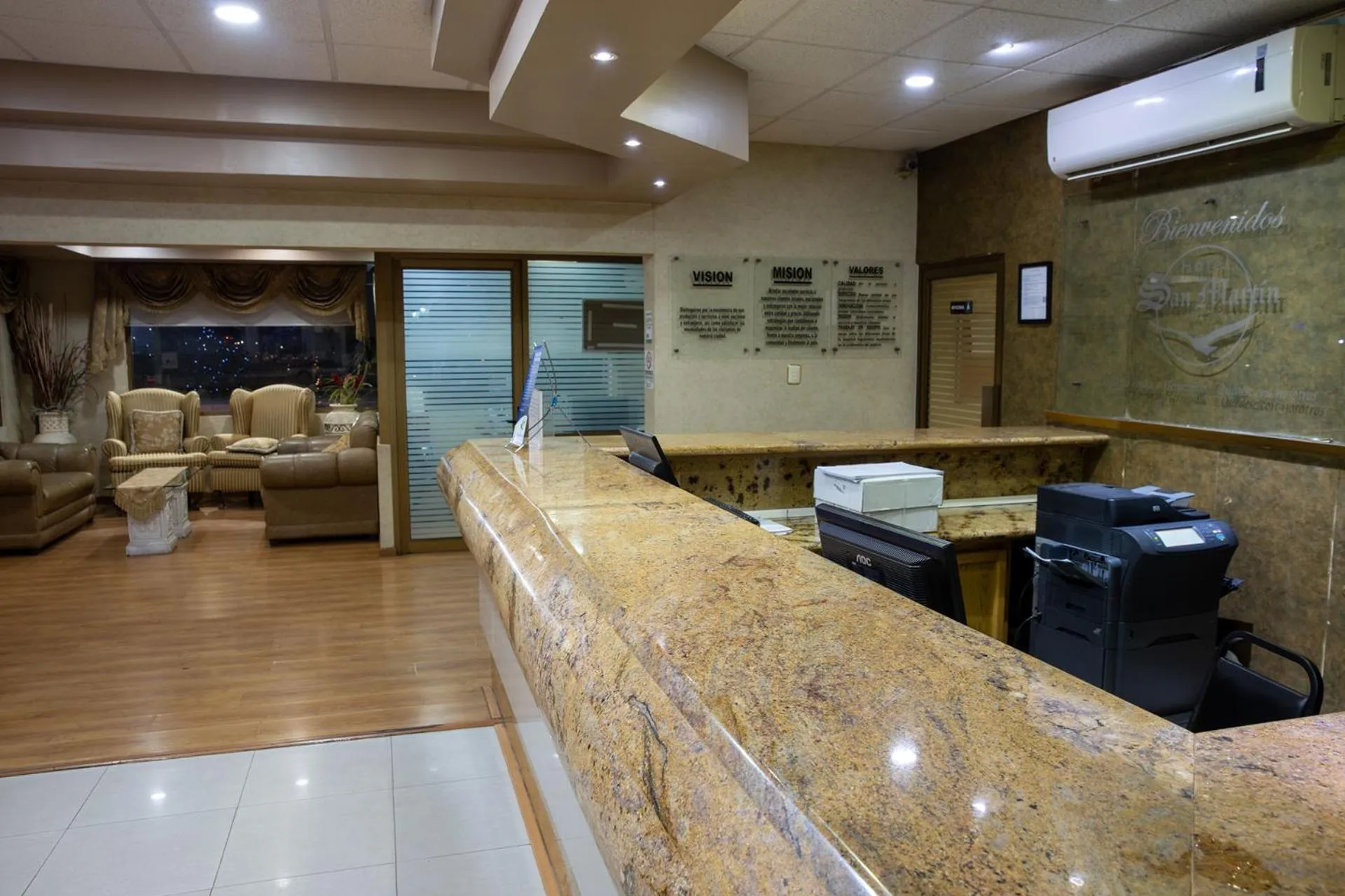 Lobby or reception in Hotel San Martin