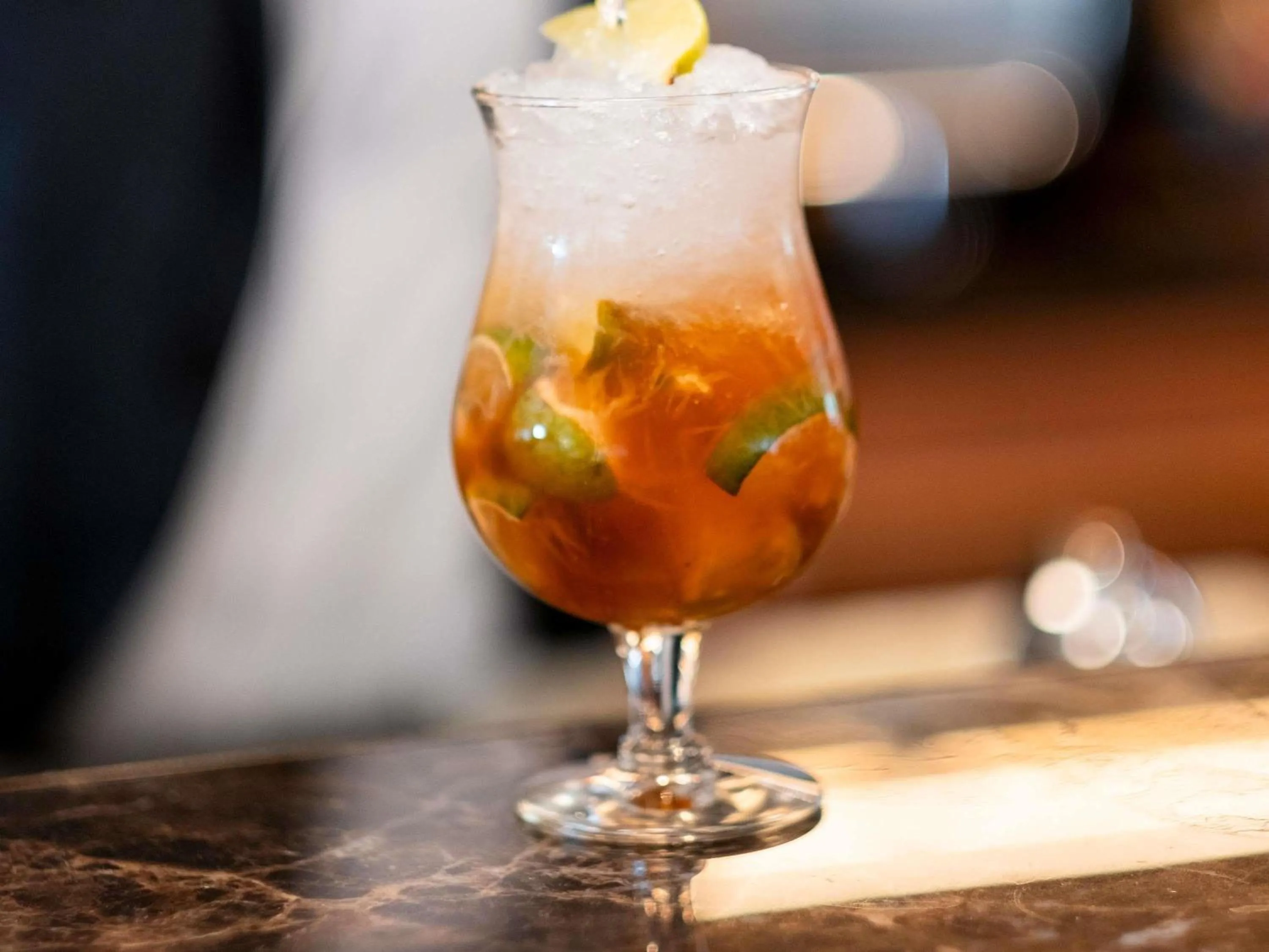 Lounge or bar in Mercure Rouen Centre Champ de Mars