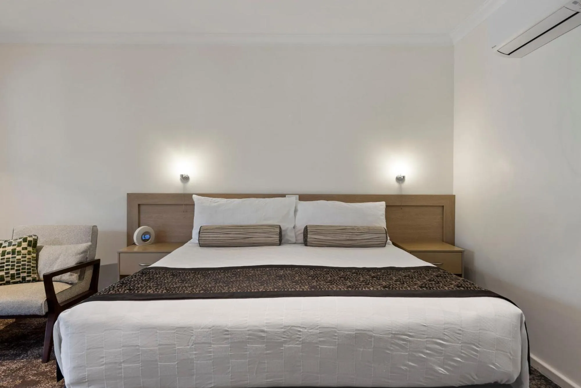 Bed in Springs Mittagong