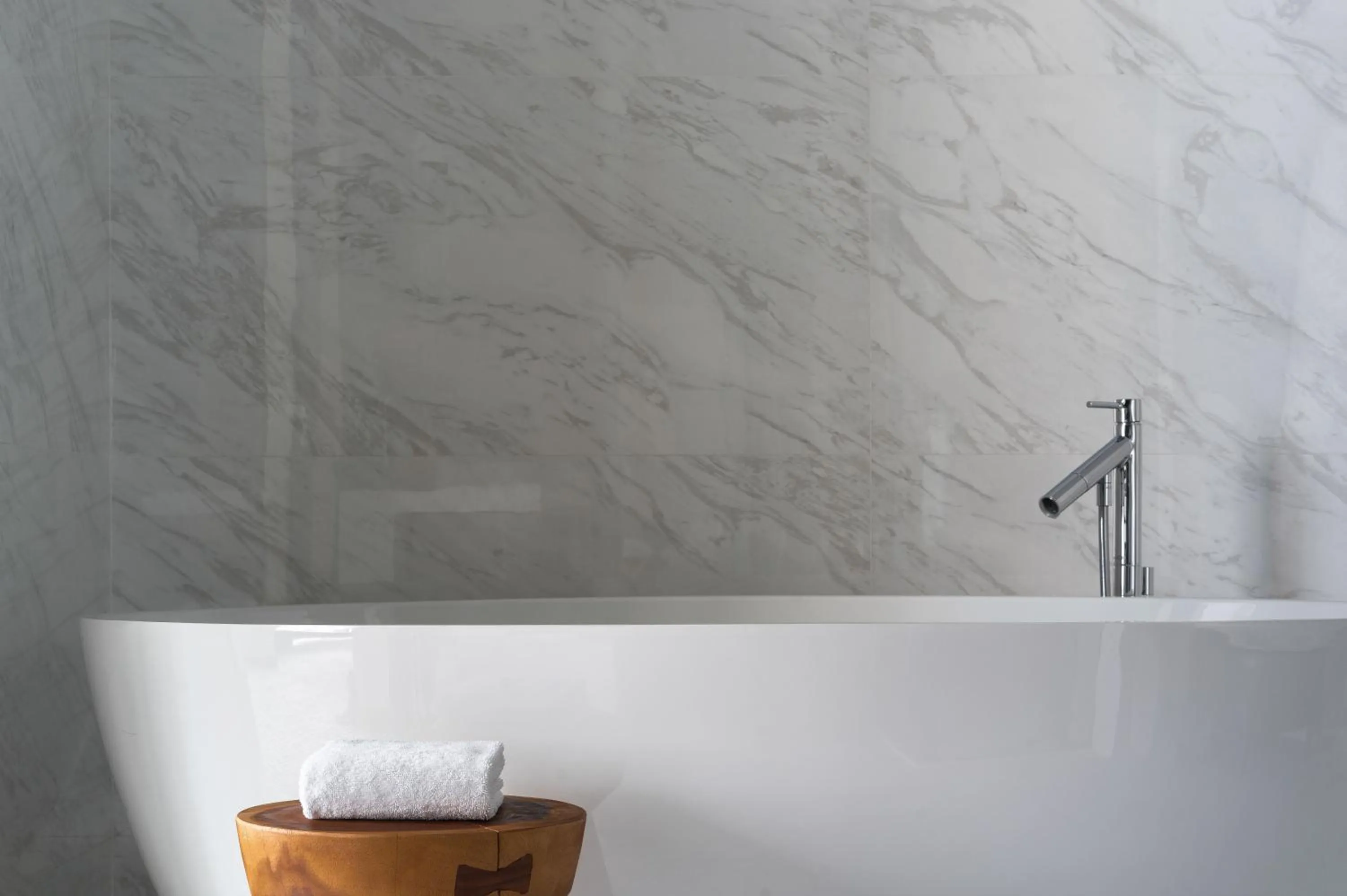 Bathroom in Kimpton Maa-Lai Bangkok by IHG