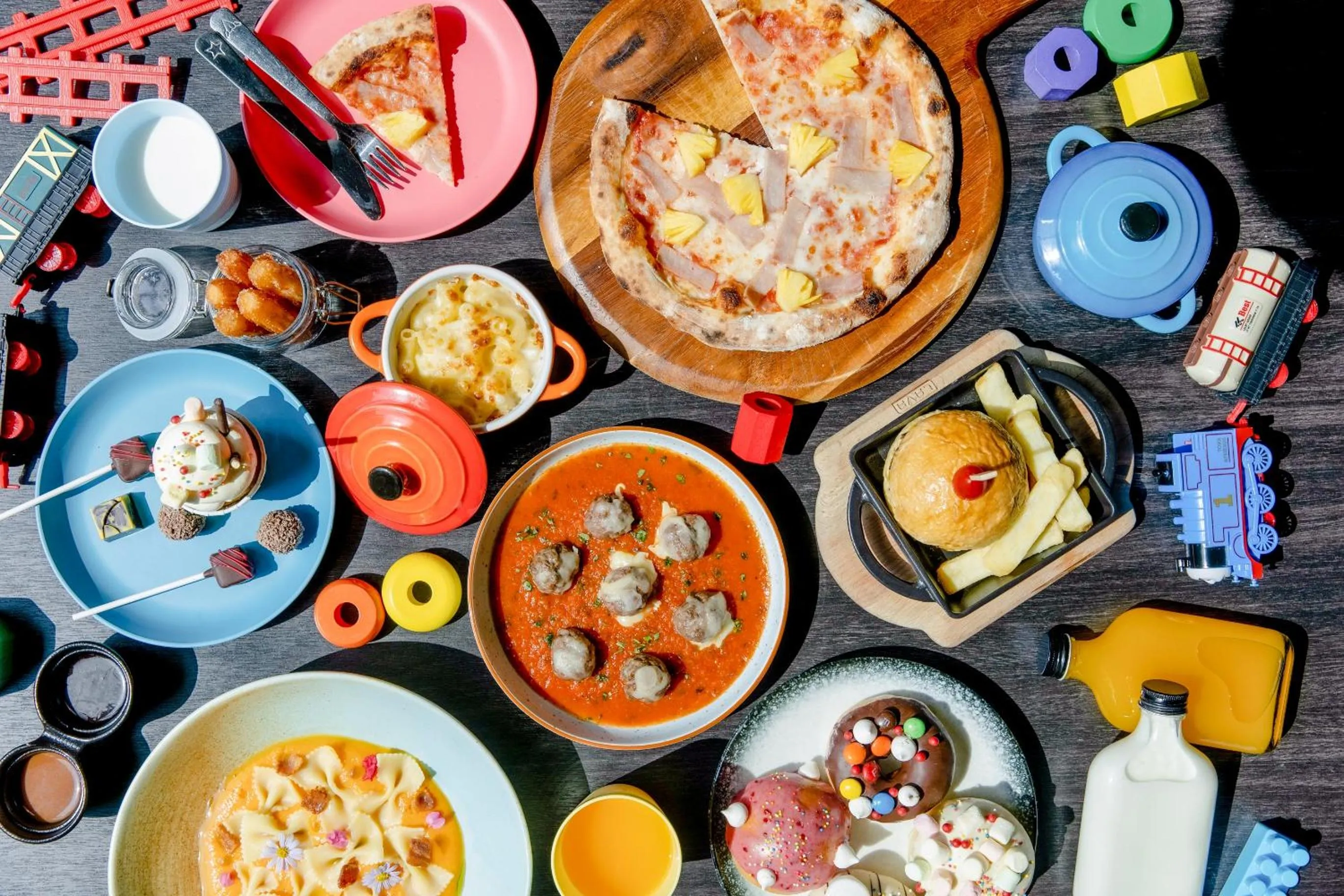 Restaurant/places to eat in Kimpton Maa-Lai Bangkok by IHG