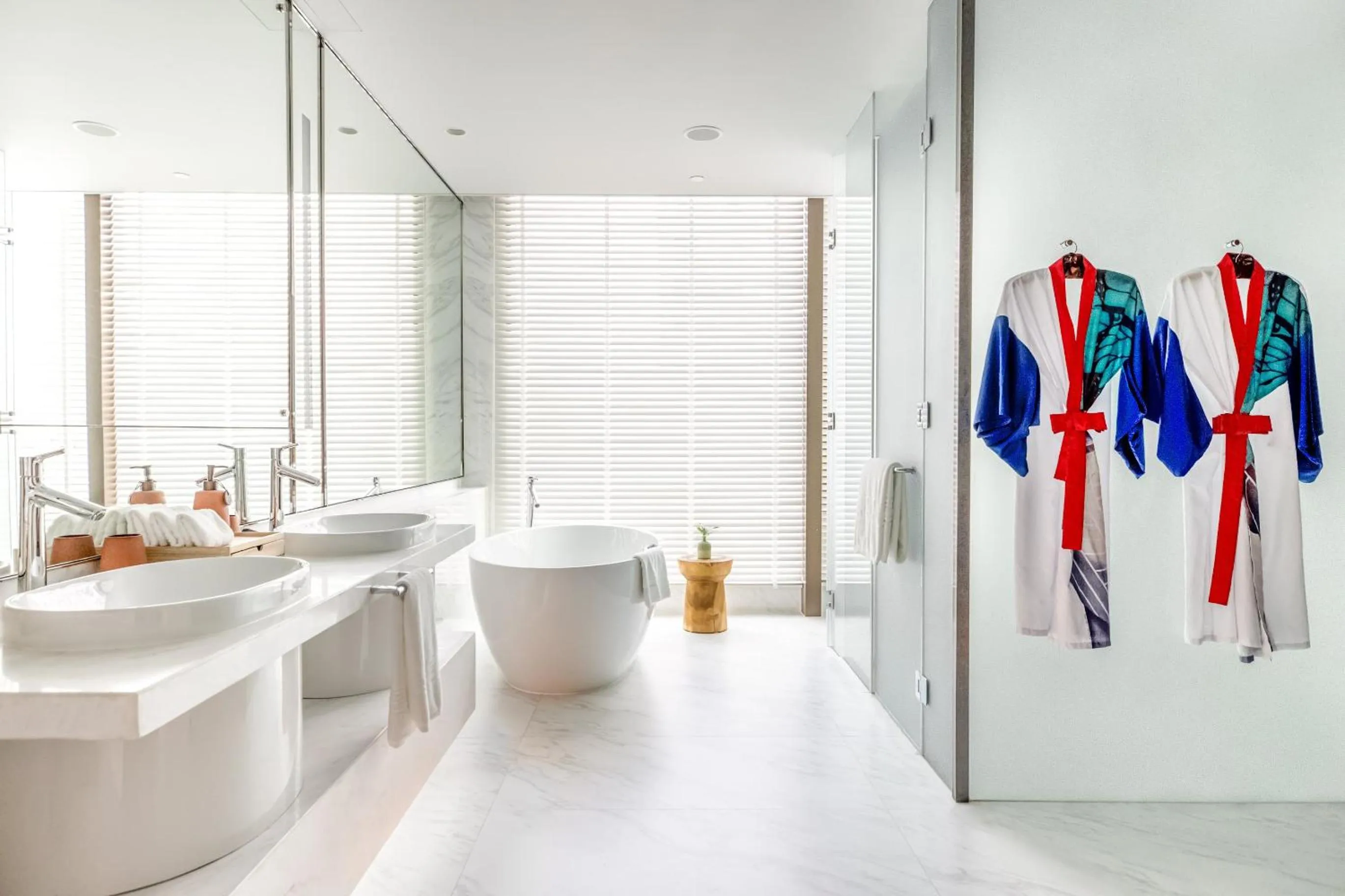 Photo of the whole room in Kimpton Maa-Lai Bangkok by IHG