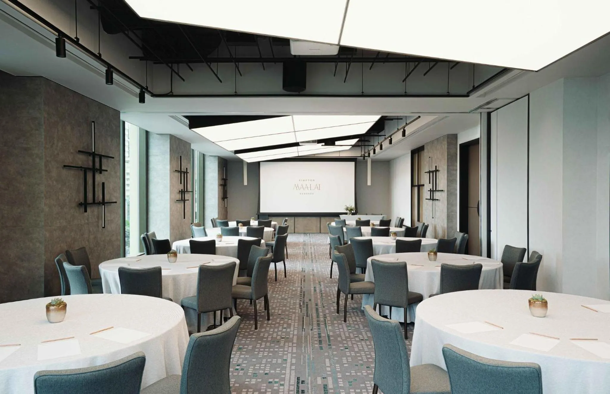 Meeting/conference room in Kimpton Maa-Lai Bangkok by IHG