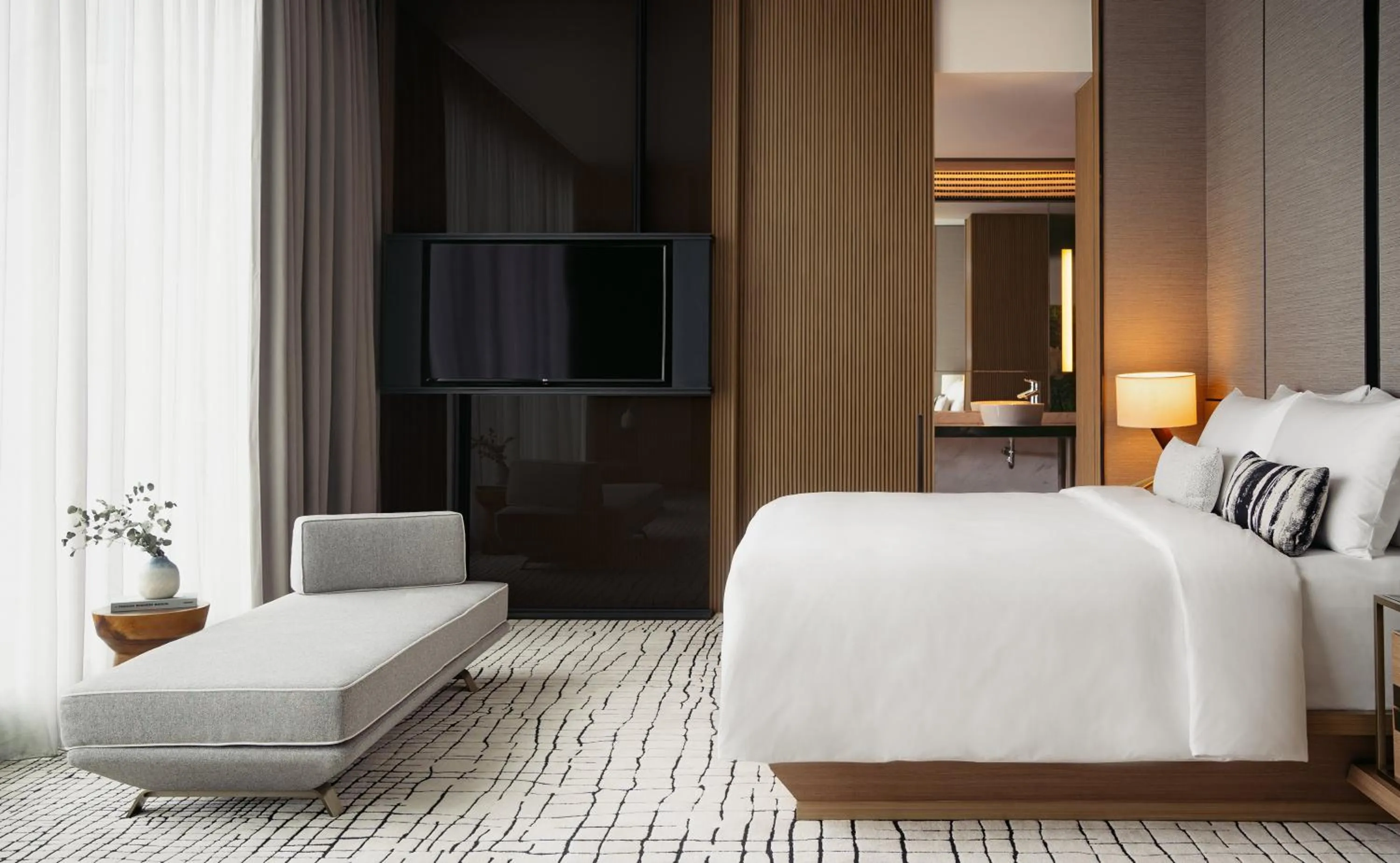 Photo of the whole room, Bed in Kimpton Maa-Lai Bangkok by IHG