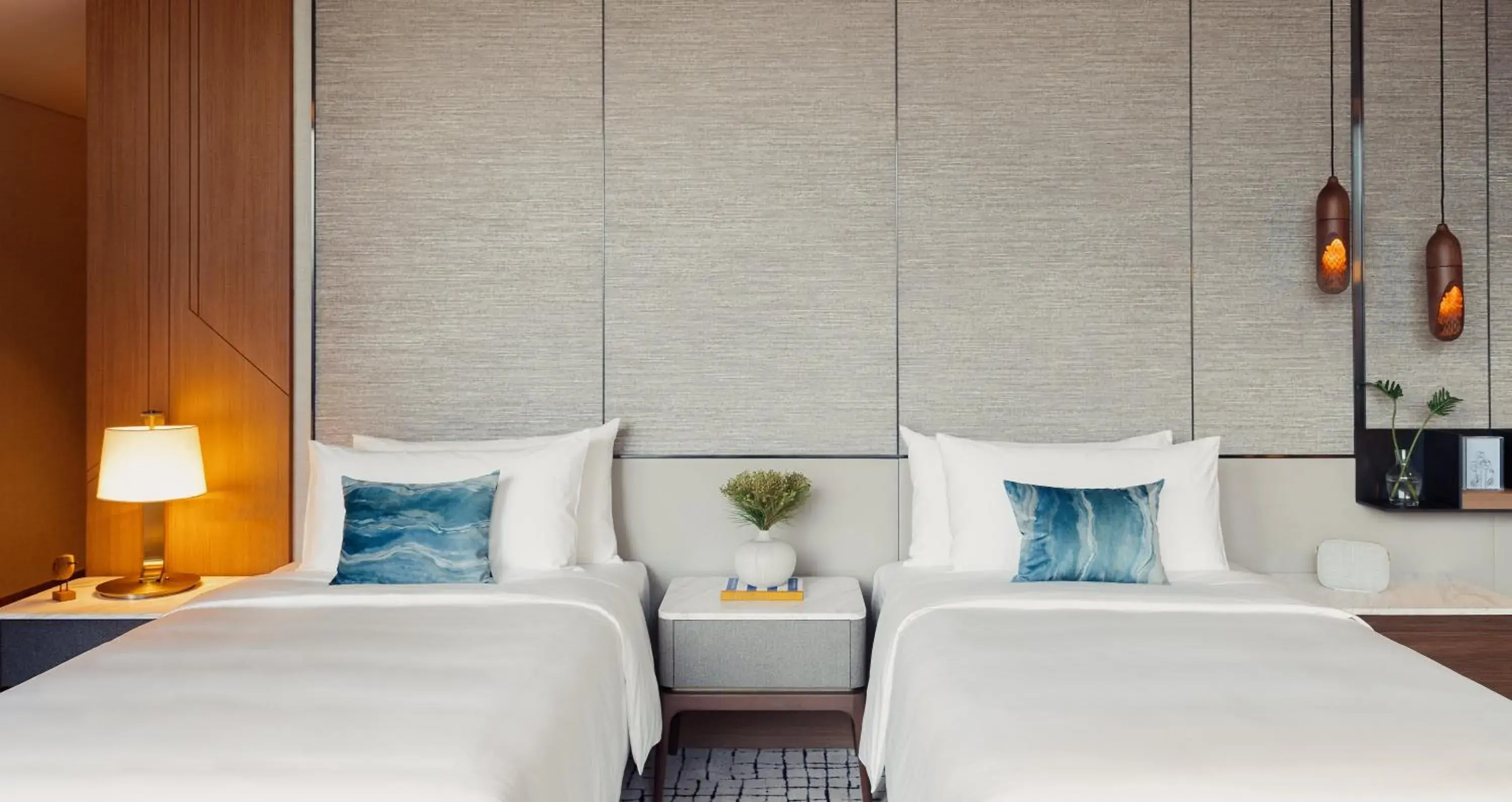 Essential Twin Room in Kimpton Maa-Lai Bangkok by IHG Essential Twin Room in Kimpton Maa-Lai Bangkok by IHG