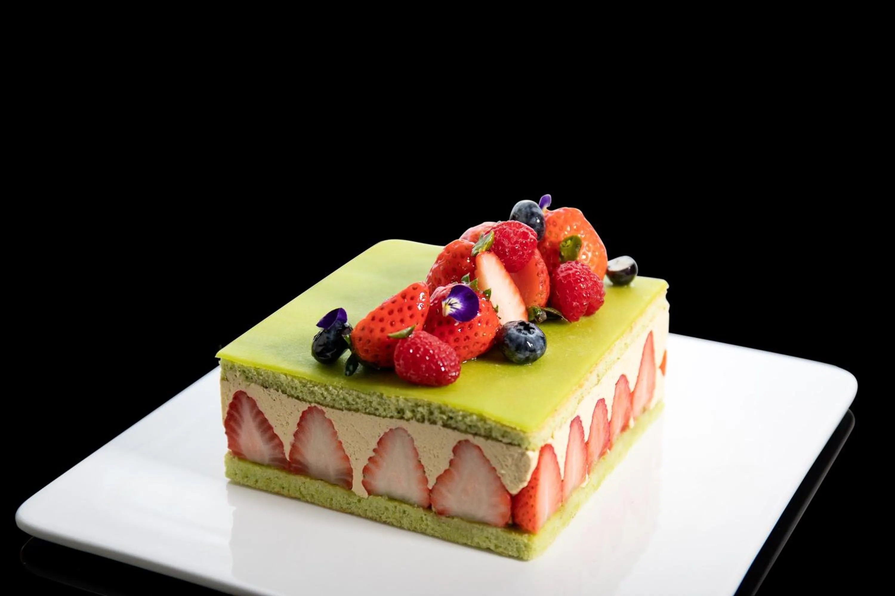 Restaurant/places to eat in Crowne Plaza Wuzhen by IHG