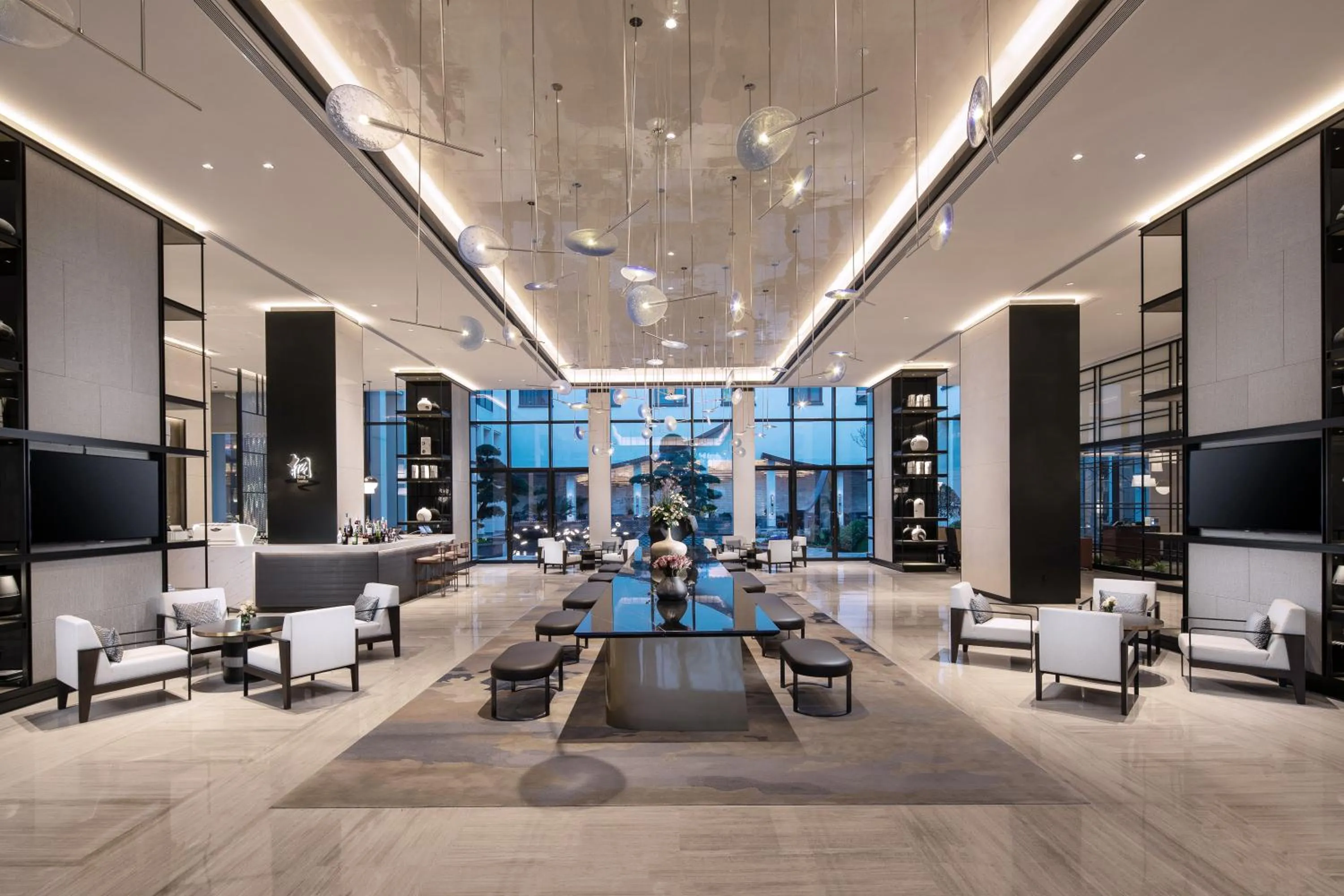 Lobby or reception in Crowne Plaza Wuzhen by IHG