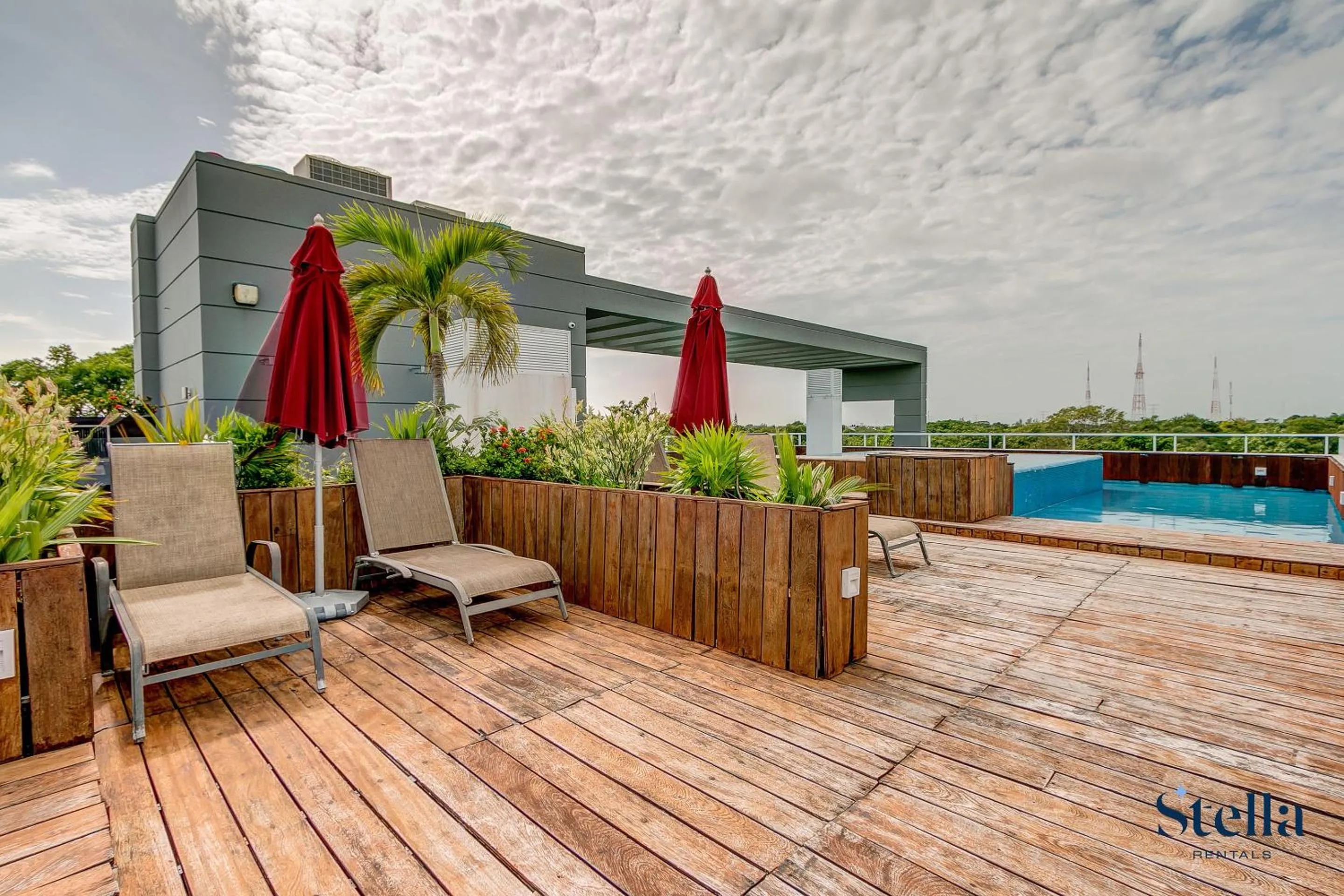 Patio in Golfers' Paradise at Nick Price Residences!