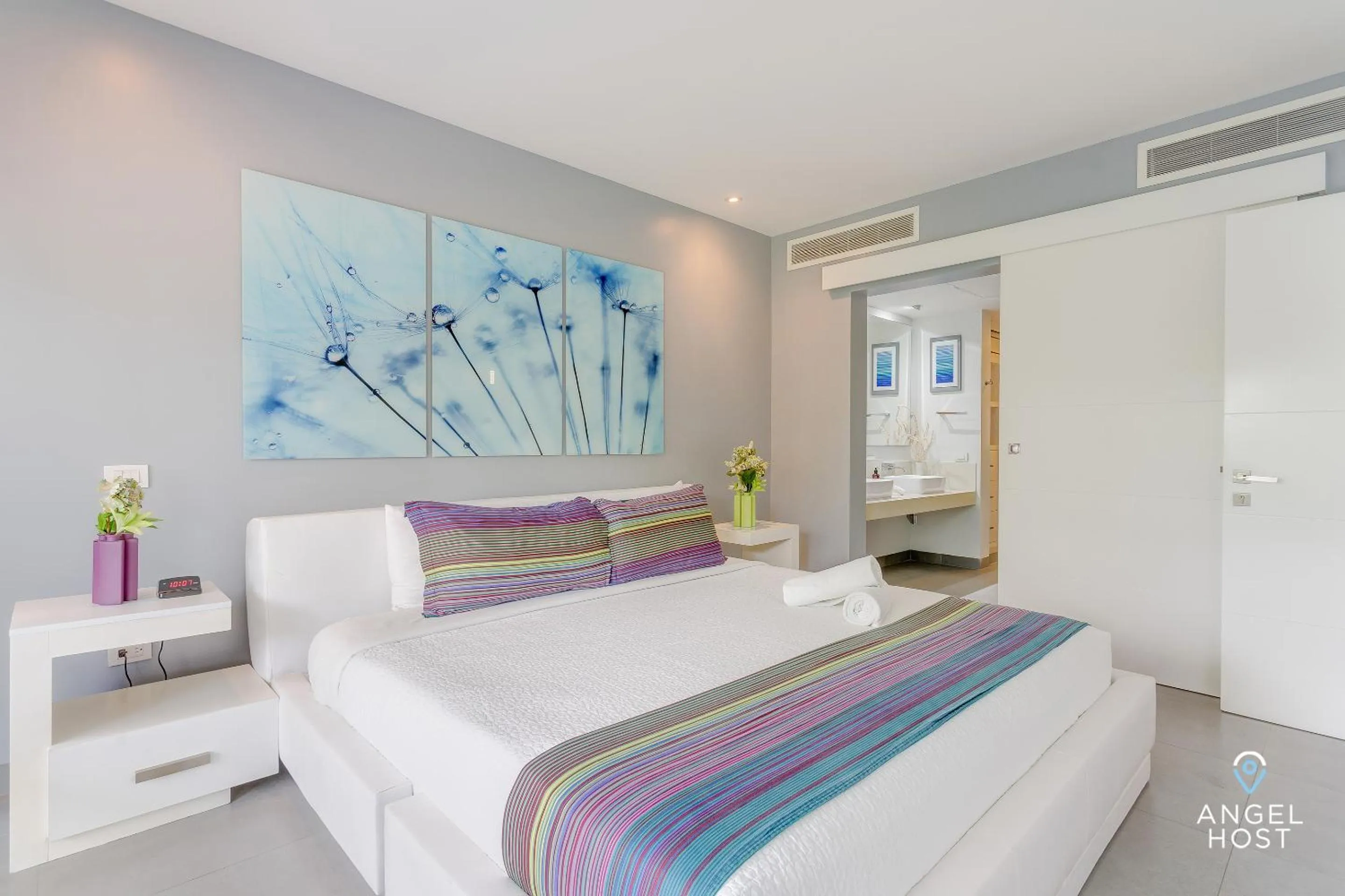 Bedroom, Bed in Golfers' Paradise at Nick Price Residences!
