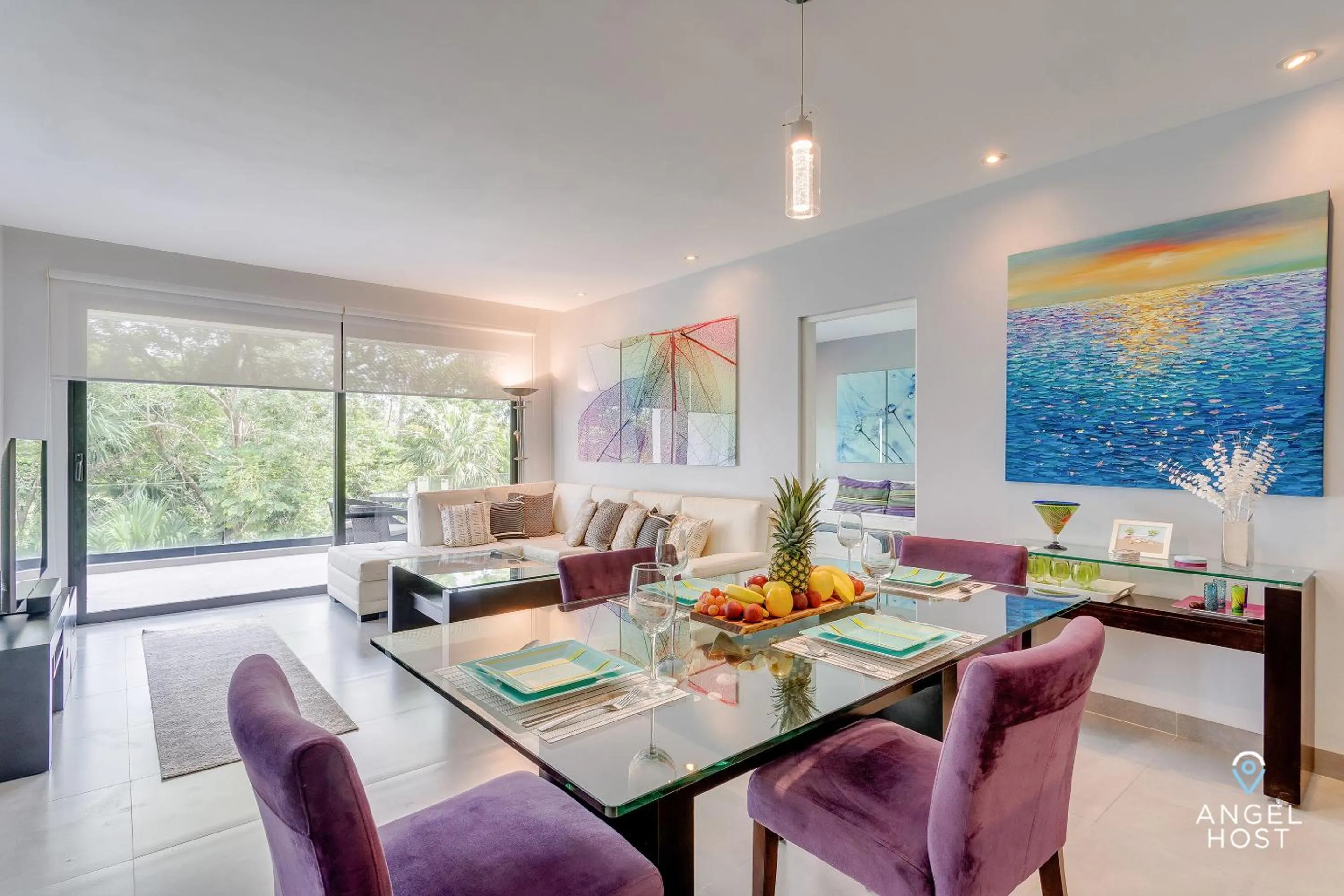 Dining area in Golfers' Paradise at Nick Price Residences!