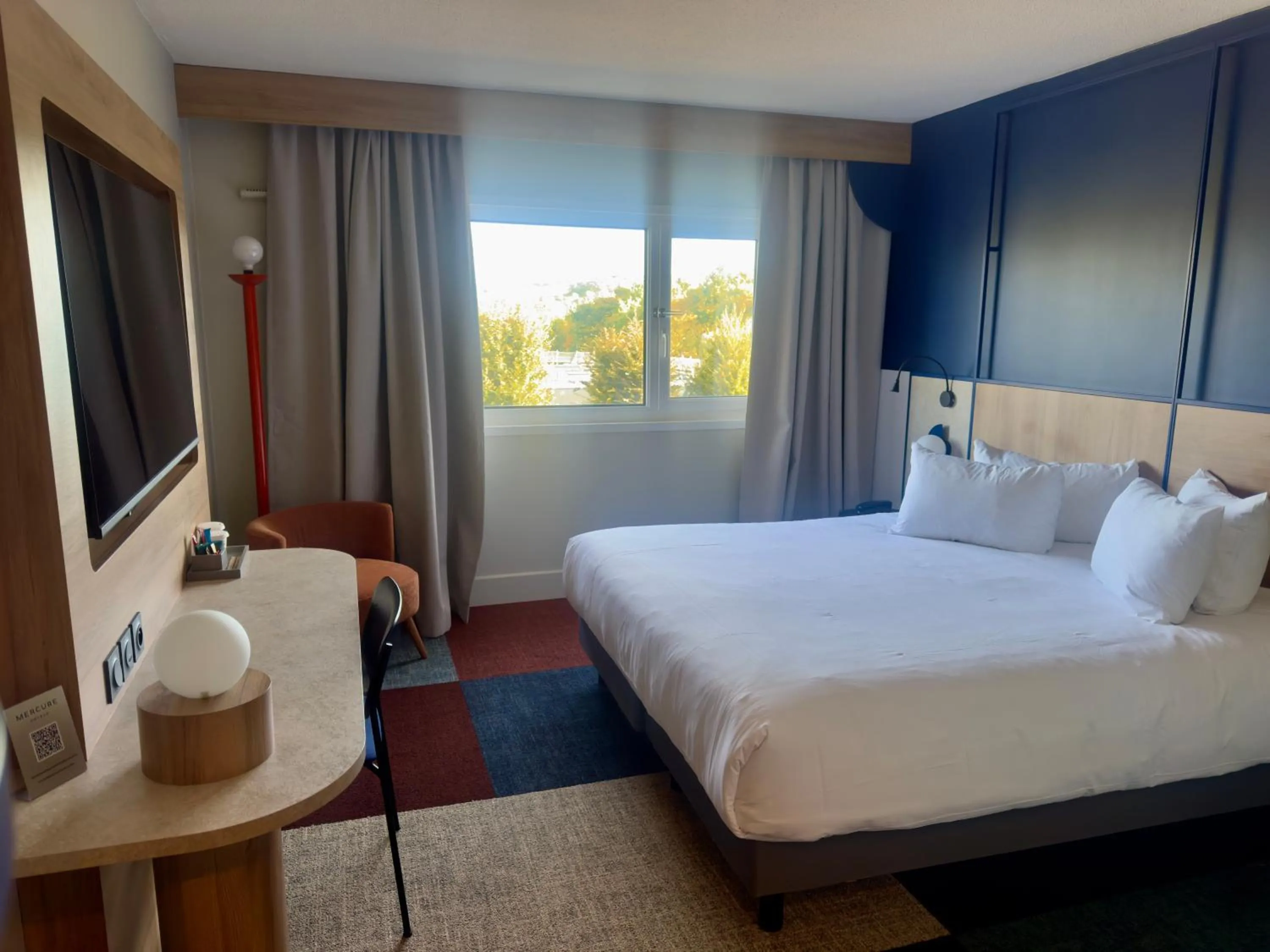 Bedroom, Bed in Mercure Rouen Val de Reuil