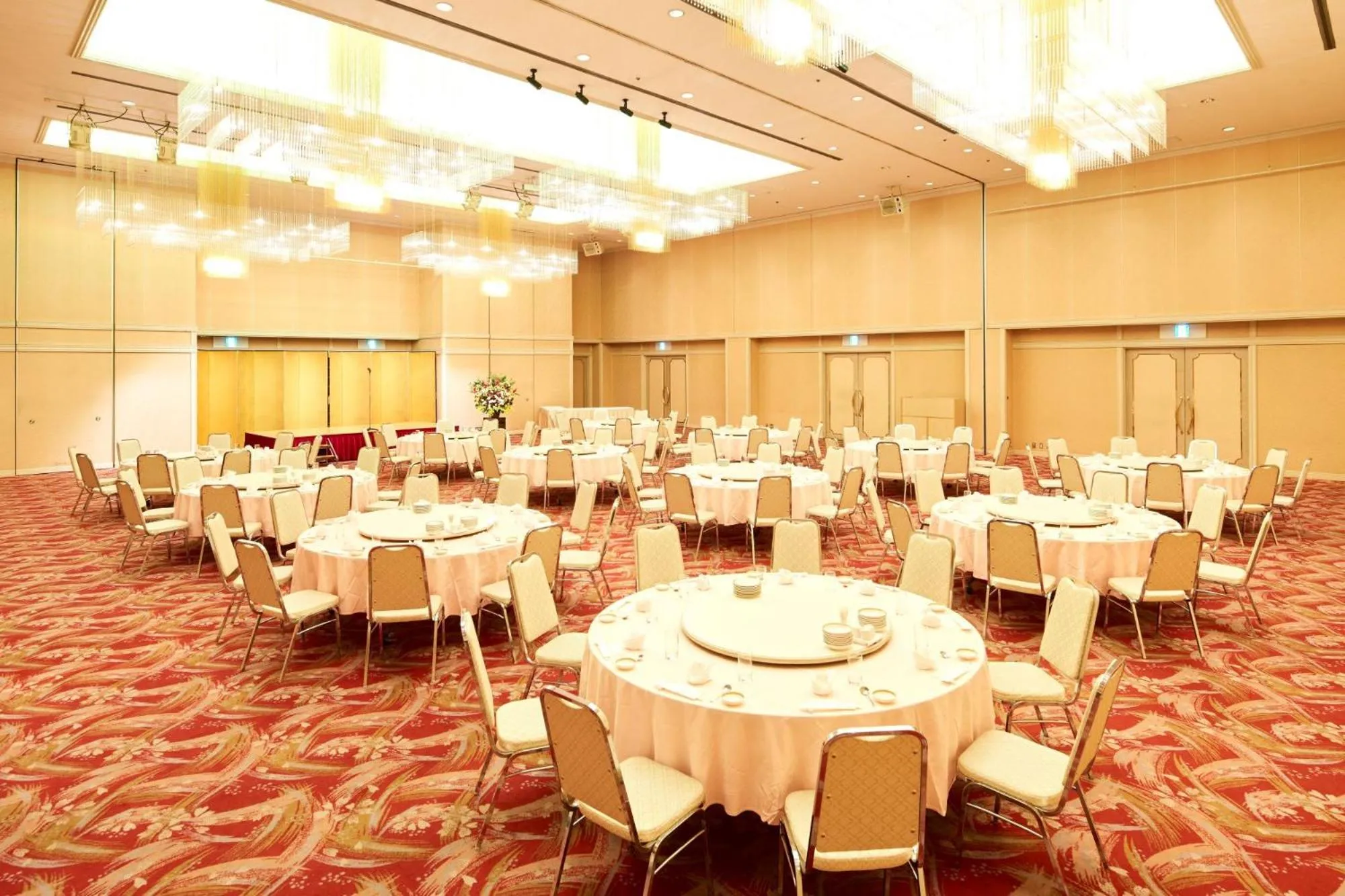 Banquet/Function facilities in Hotel Marroad Tsukuba