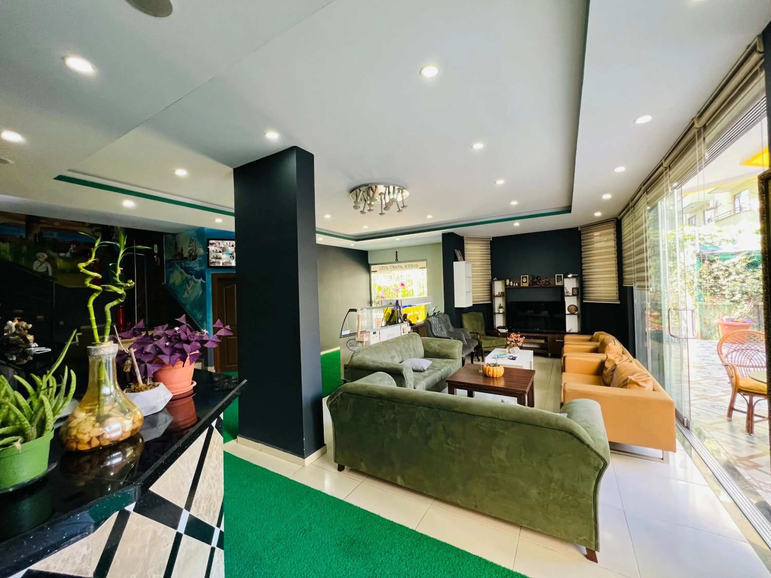 Lobby or reception in Alanya Queen Apart Otel