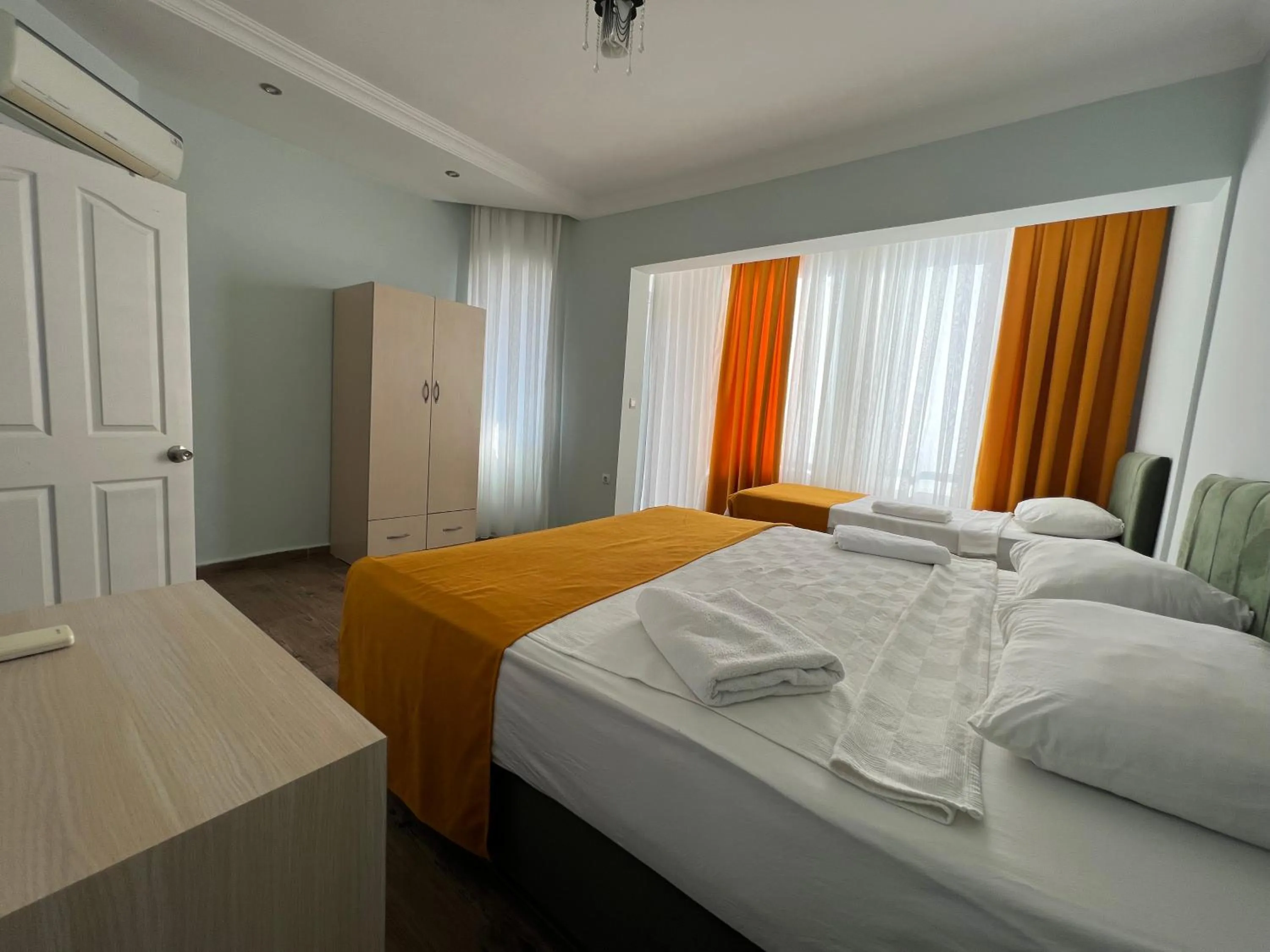 Bedroom, Bed in Alanya Queen Apart Otel