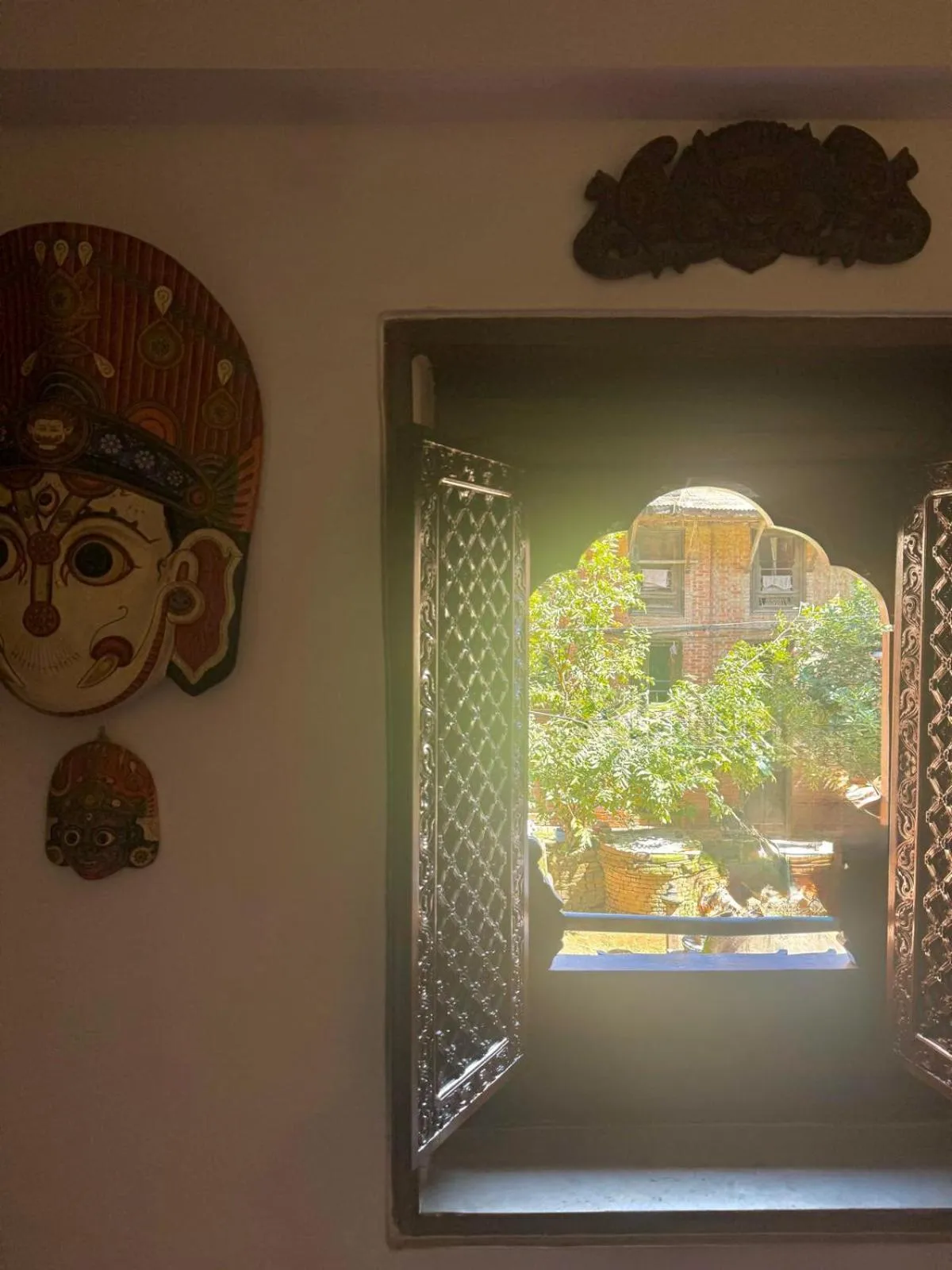 Sunny Guest House and Cafe