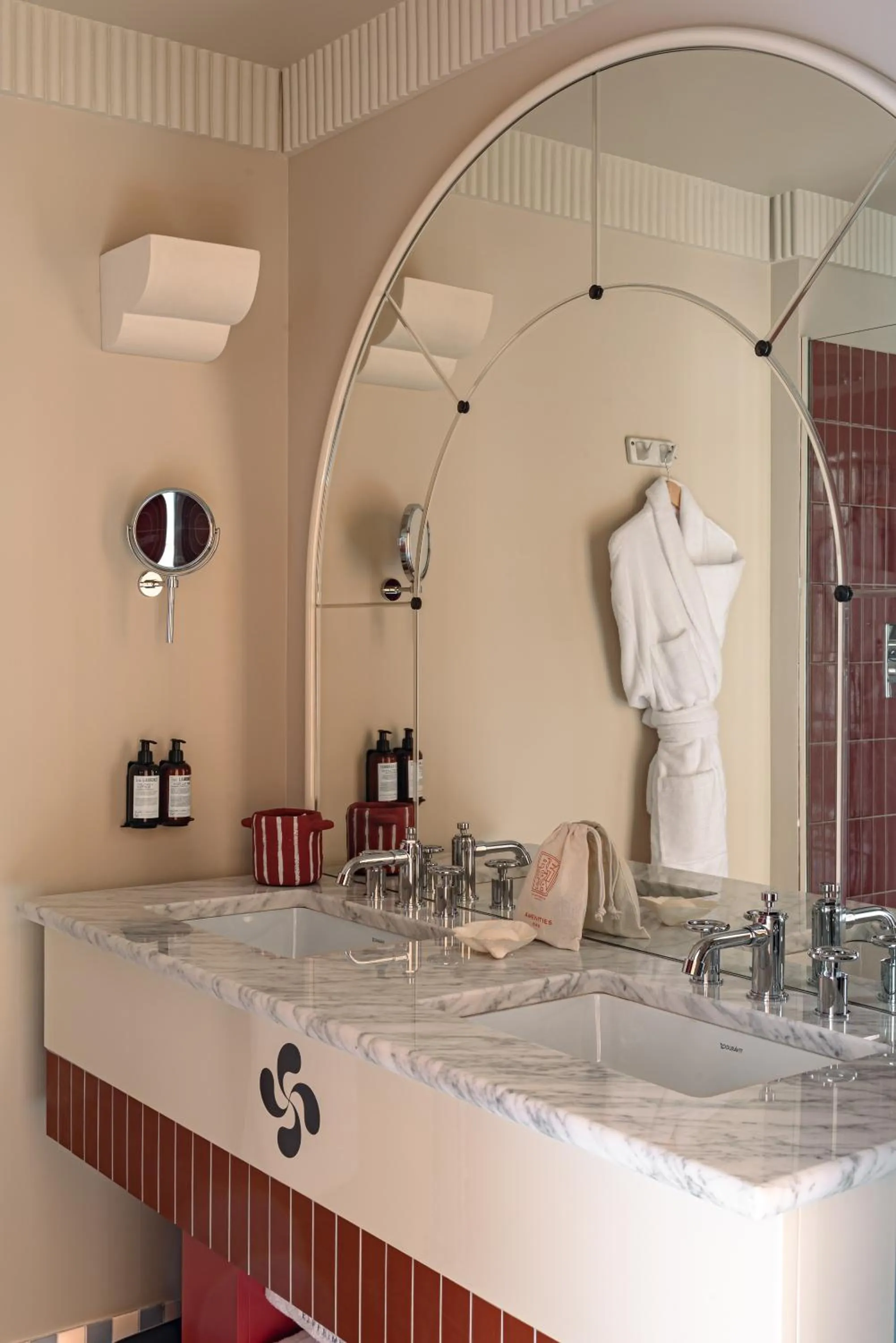 Bathroom in Regina Experimental Biarritz