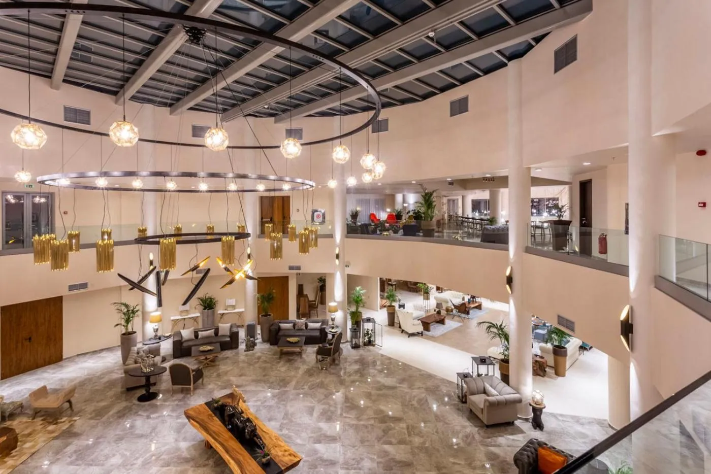 Living room in Elysian Luxury Hotel and Spa