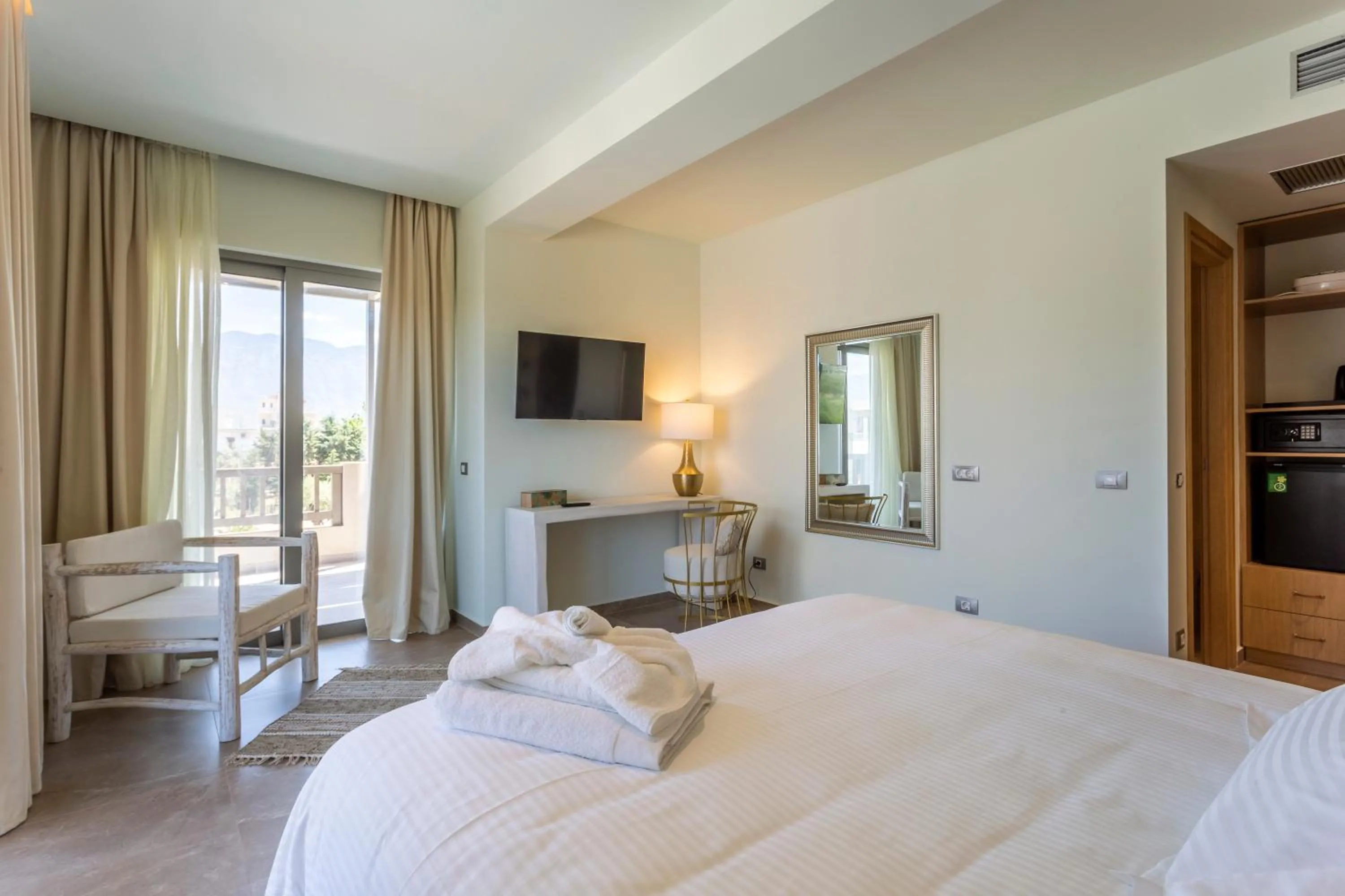 Elysian Luxury Hotel and Spa