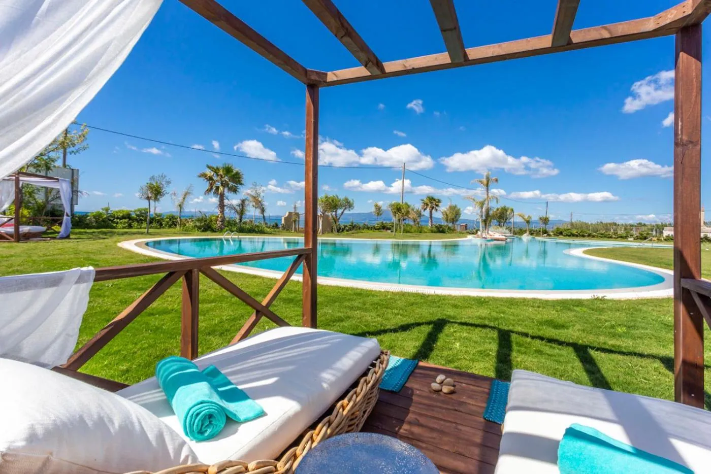 Swimming pool in Elysian Luxury Hotel and Spa